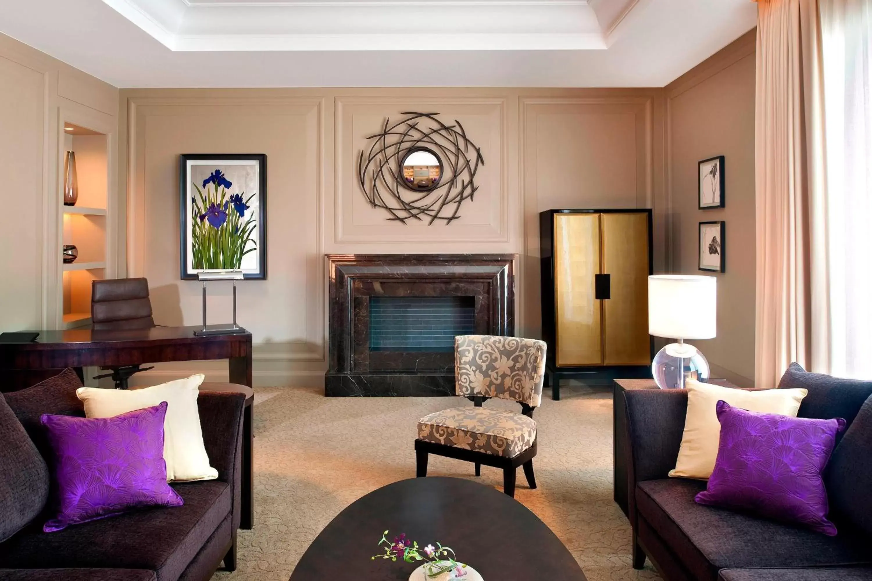 Living room, Seating Area in St. Regis Osaka