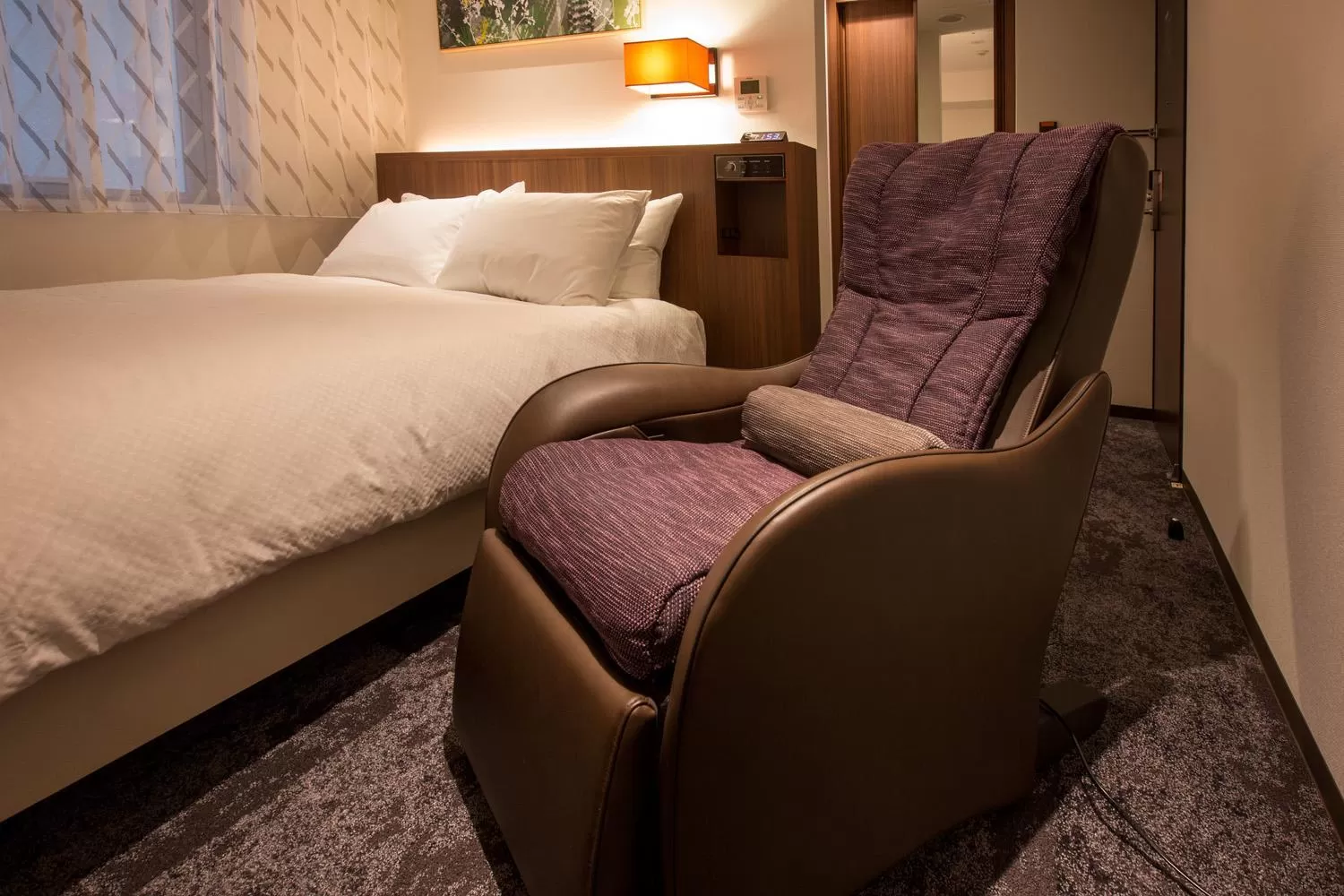 Photo of the whole room, Bed in HOTEL FORZA HAKATAEKI CHIKUSHI-GUCHI Ⅰ