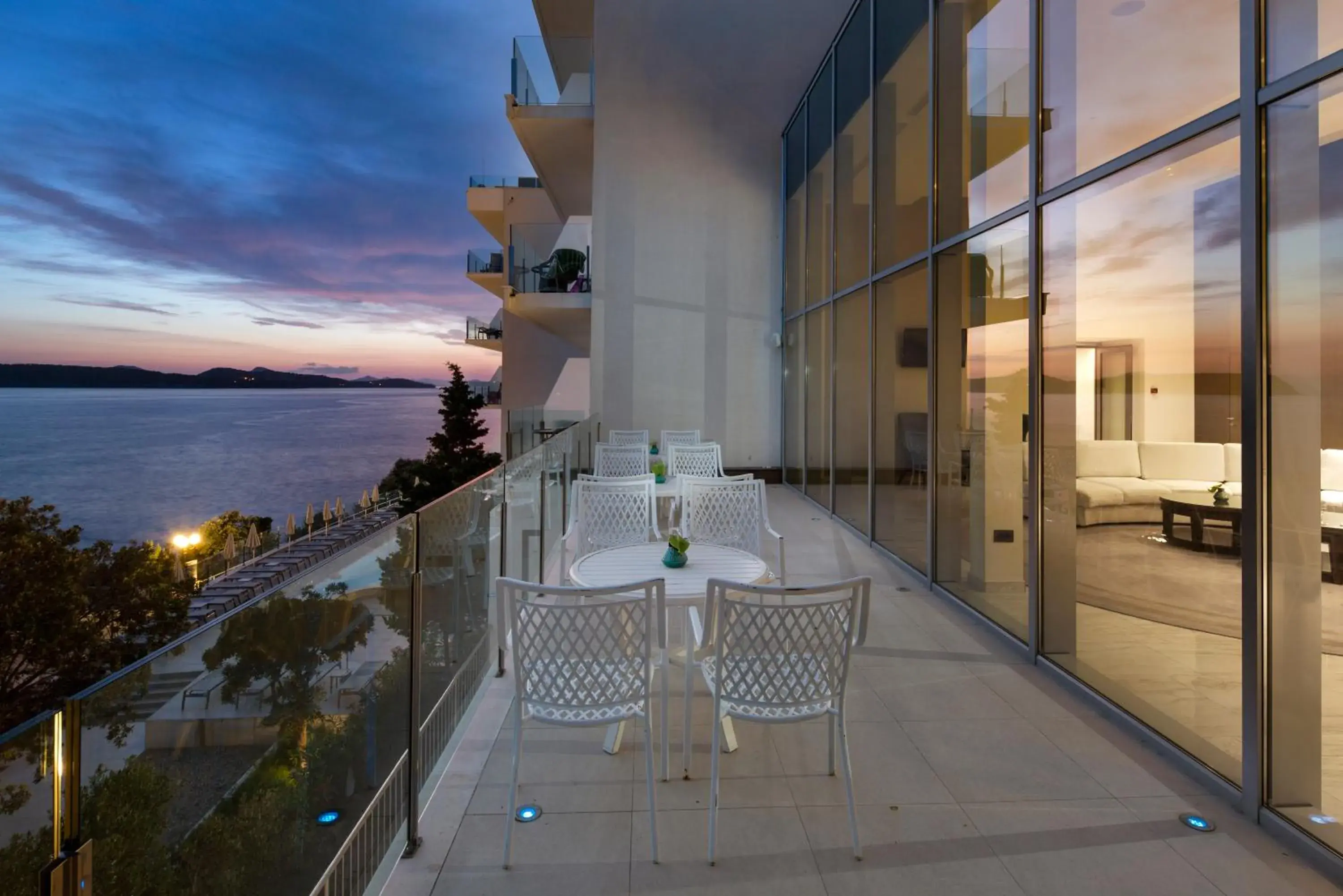 Patio, Balcony/Terrace in Royal Neptun Hotel