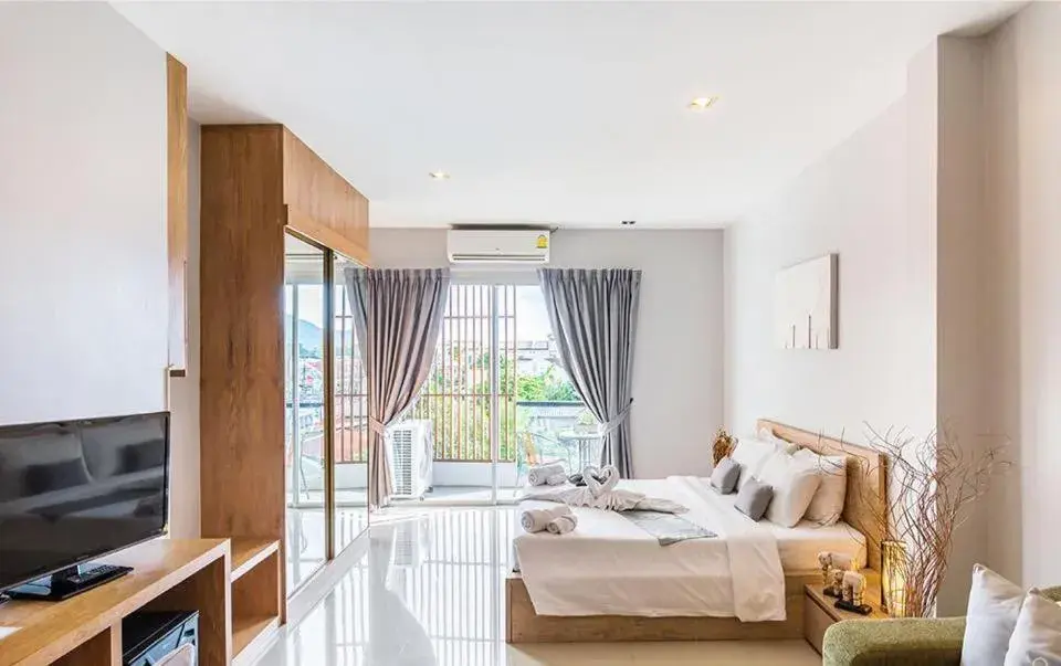 Bed in Lemonade Phuket Hotel -SHA Plus Bed in Lemonade Phuket Hotel -SHA Plus