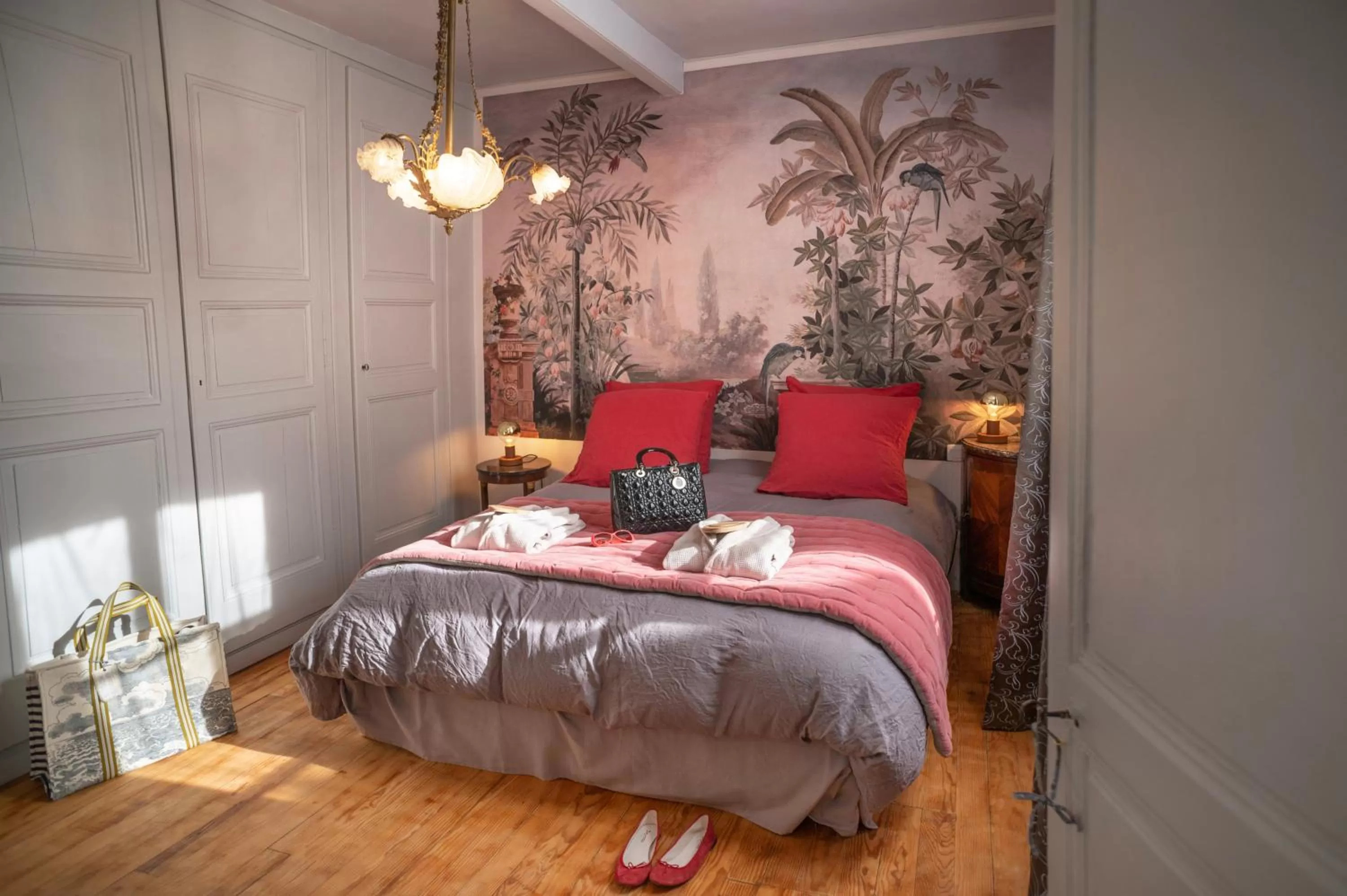 les Myrrhophores et Spa, Chambres d'Hôtes et Gîtes de charme