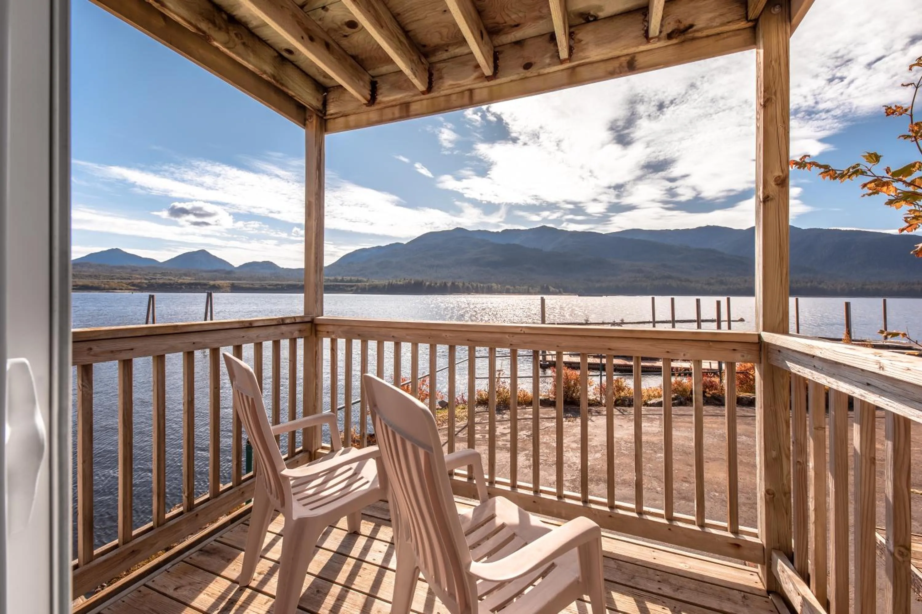 Patio in The Ketch Inn