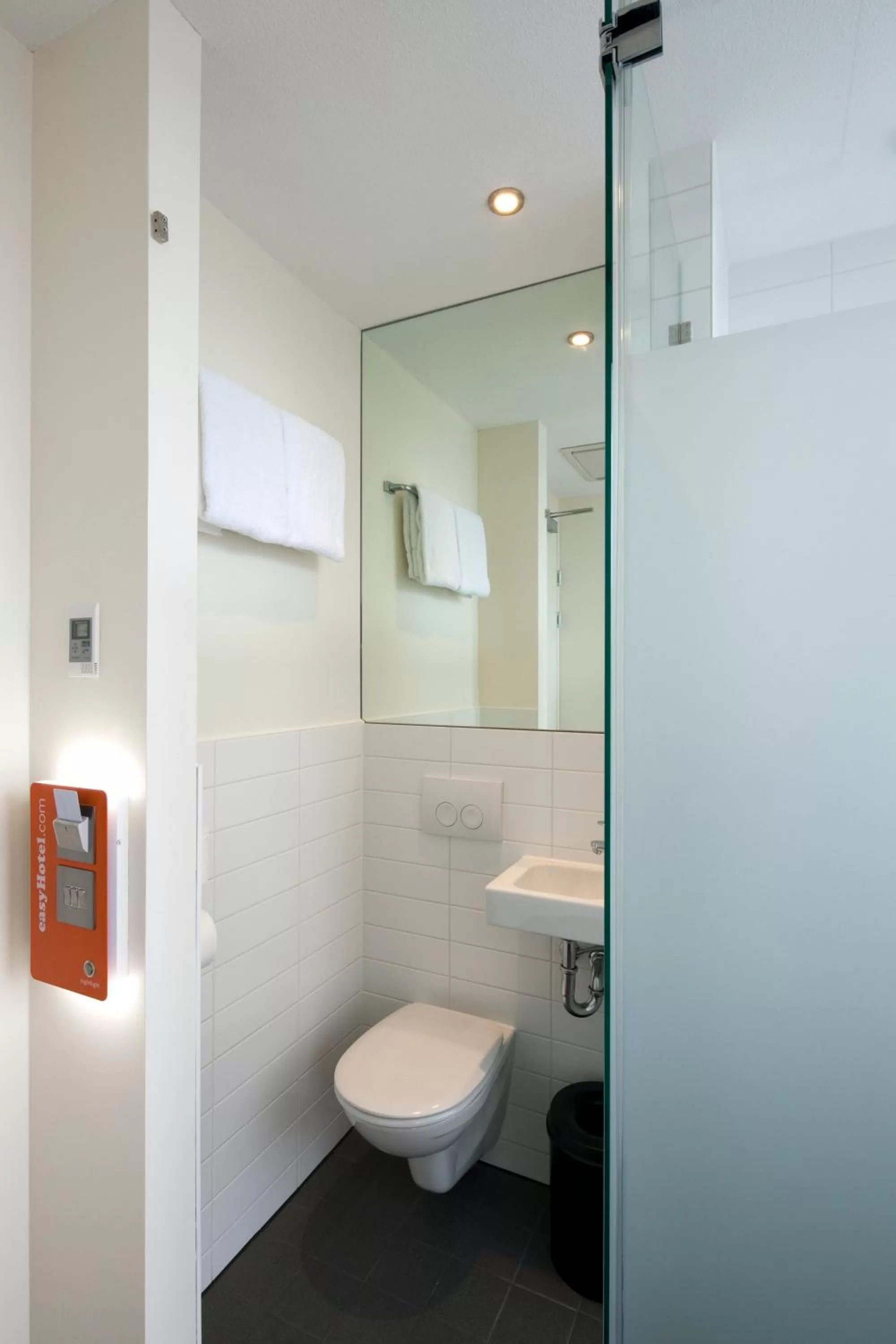 Bathroom in easyHotel Amsterdam City Centre South