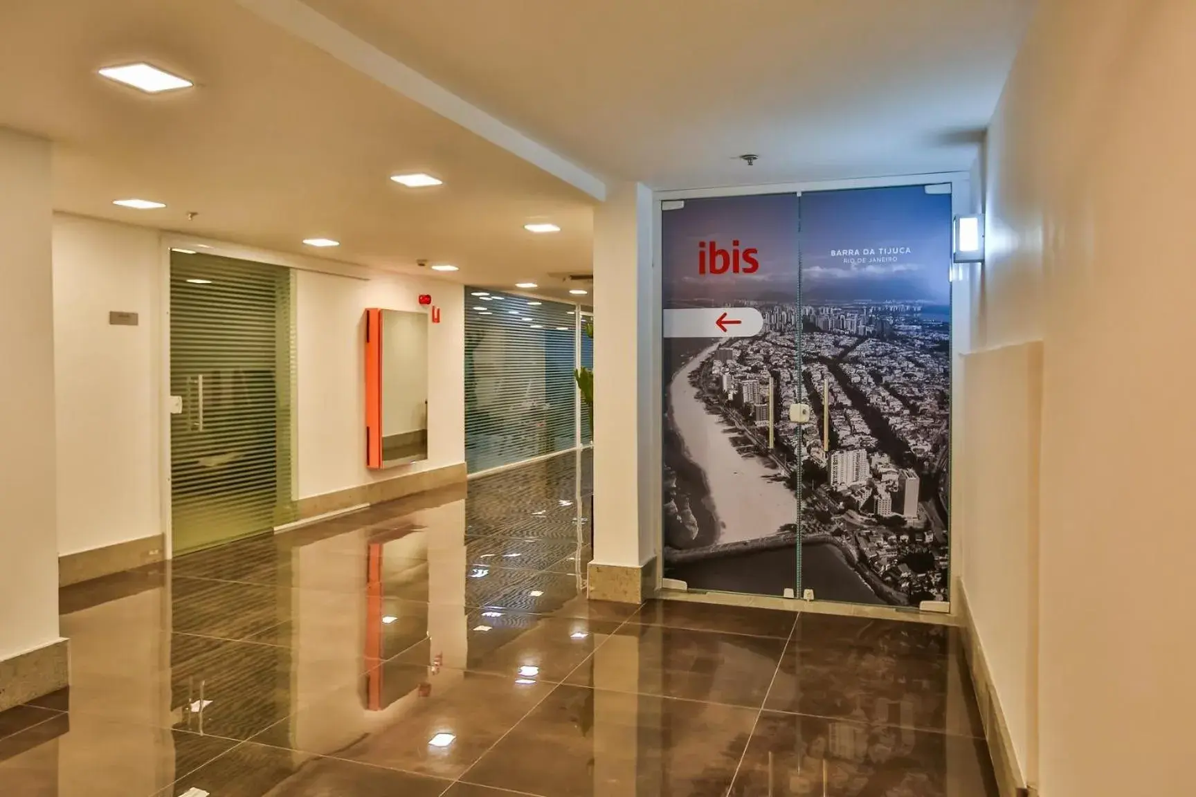 Lobby or reception in ibis Rio de Janeiro Barra da Tijuca