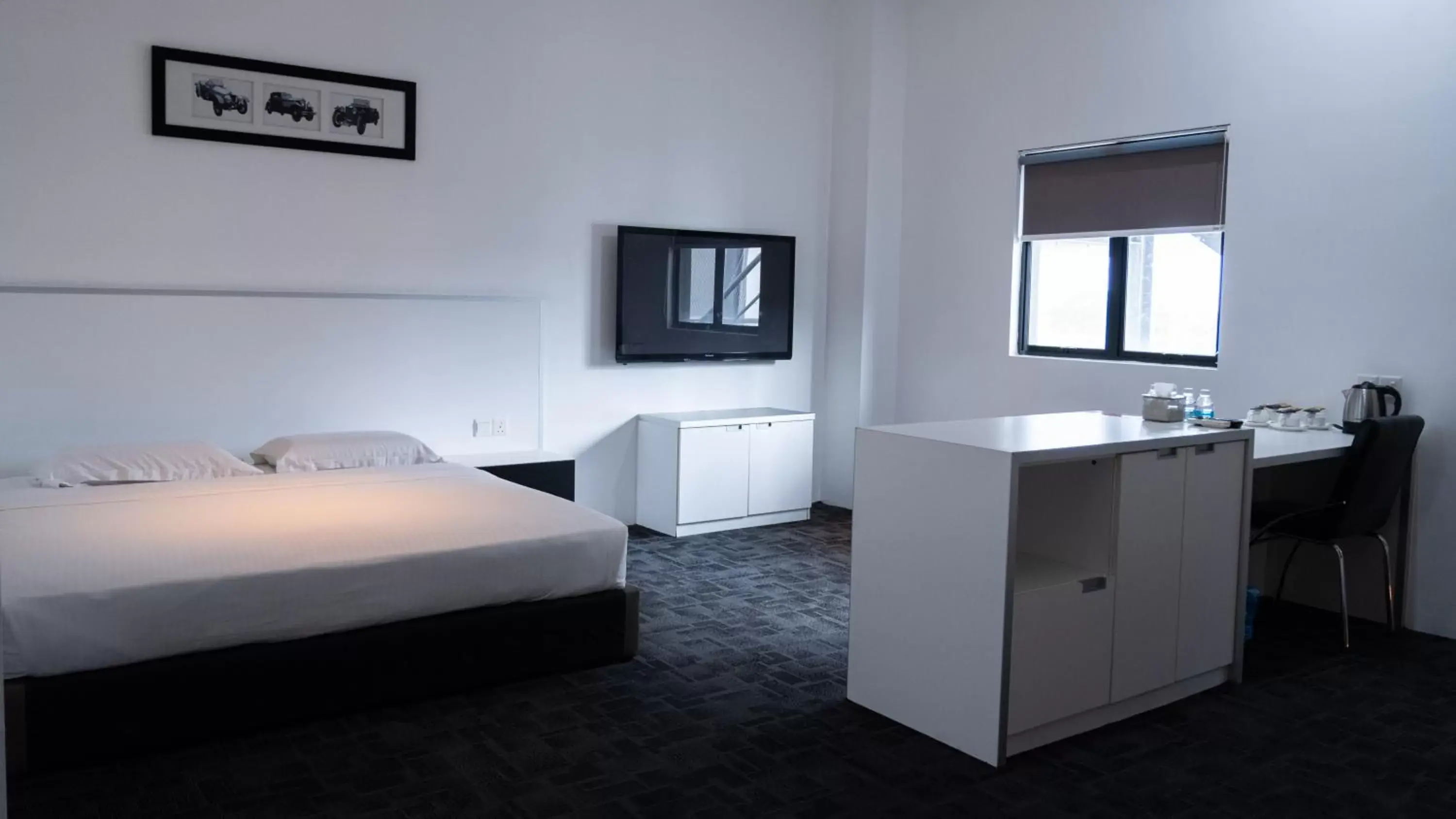 Family Room in Beverly Hotel Family Room in Beverly Hotel