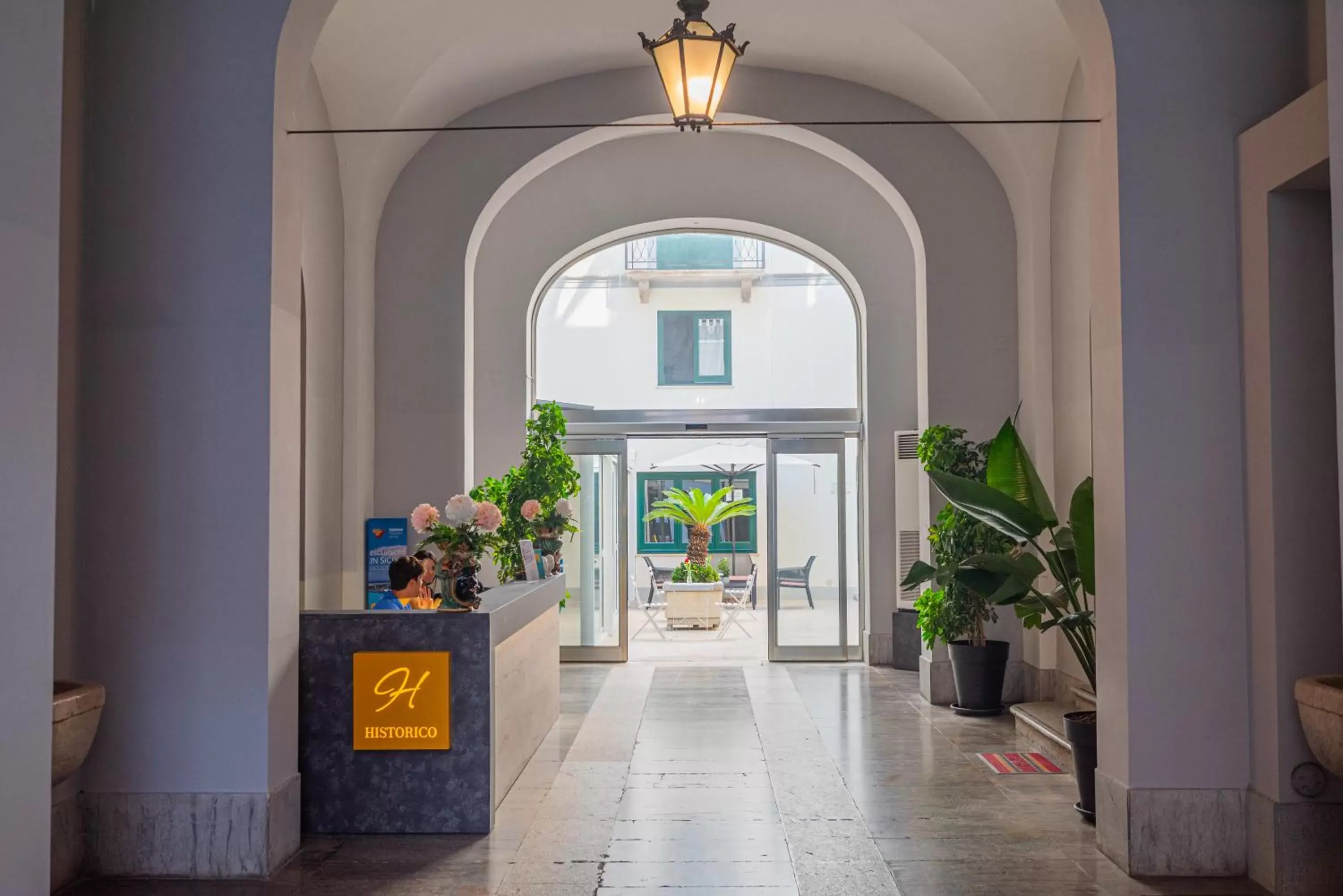 Lobby or reception in Historico Loft & Rooms Palazzo Adragna XIX