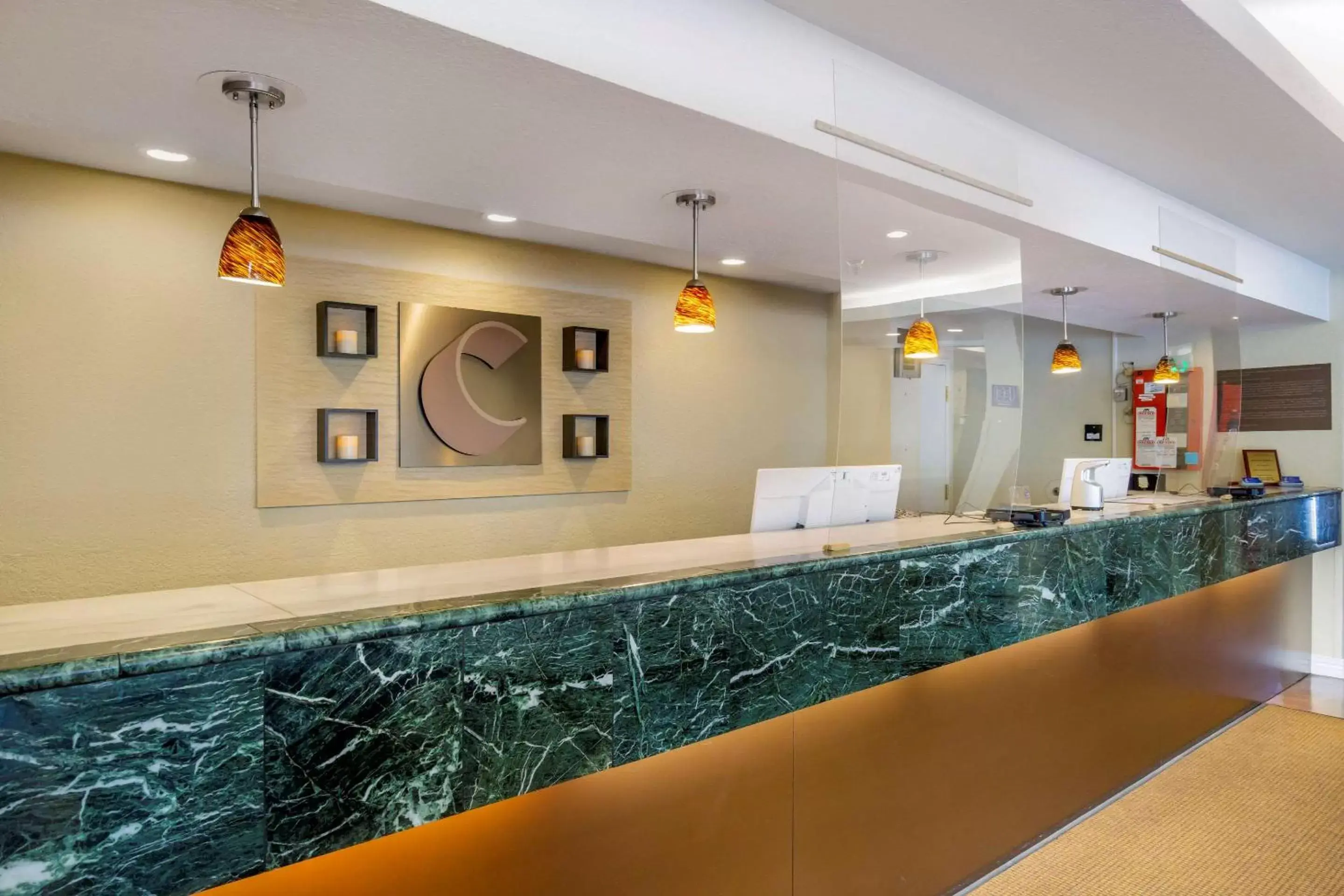 Lobby or reception in Comfort Inn & Suites SeaTac