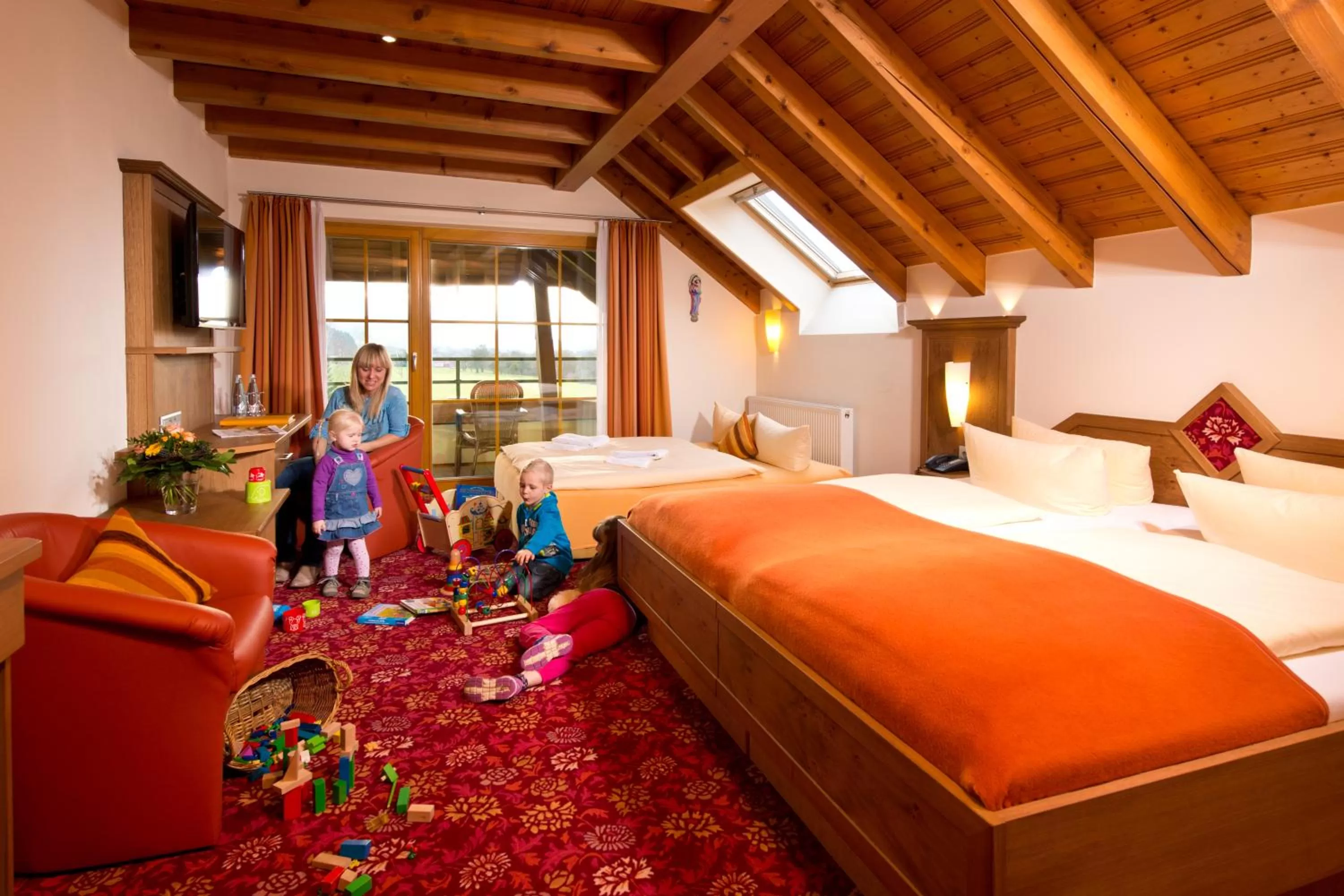 Photo of the whole room, Bed in Silberkönig Schwarzwald Hotel & Restaurant Ringhotel