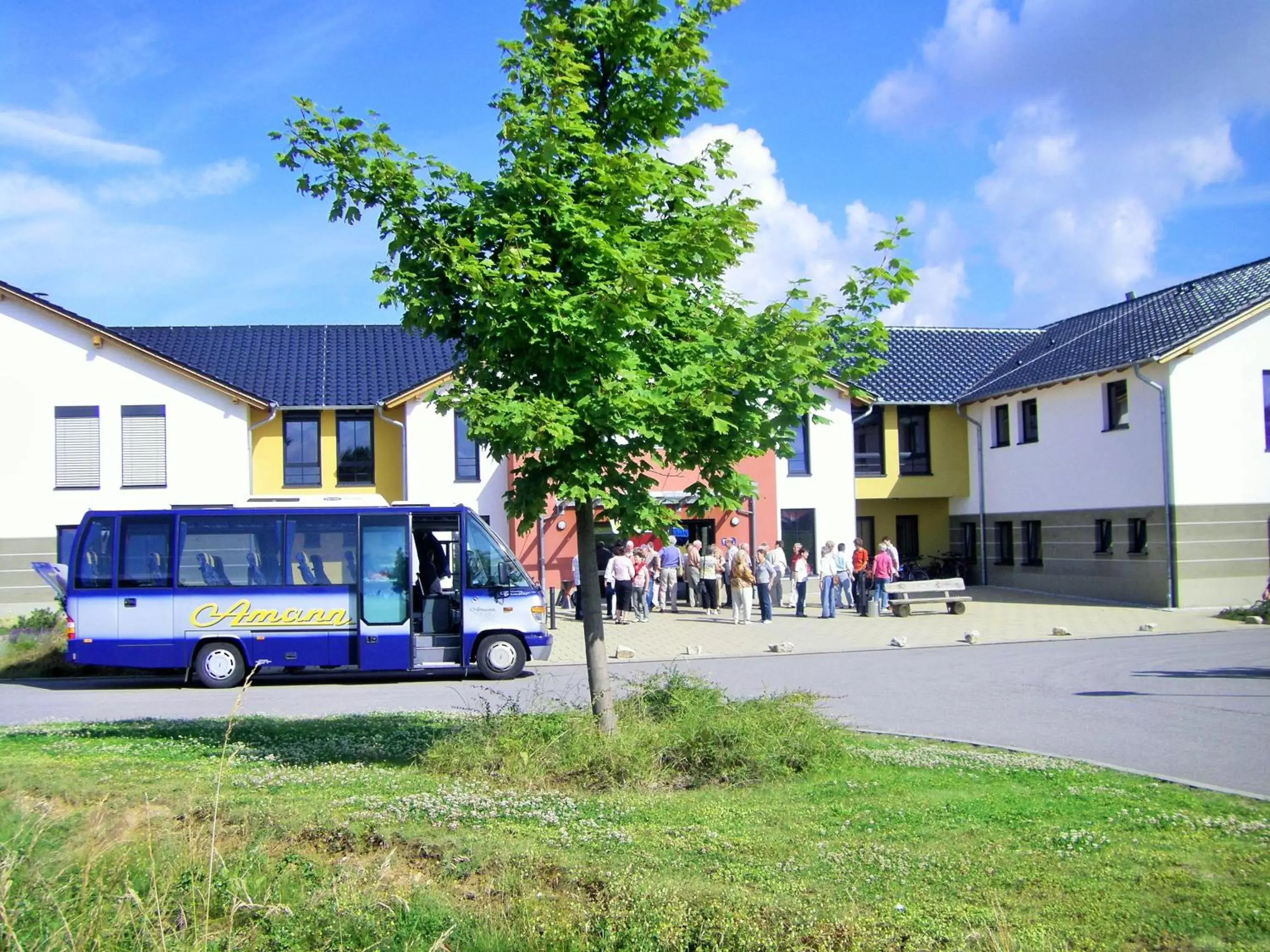 group of guests, Property Building in Euroville Jugend- und Sporthotel