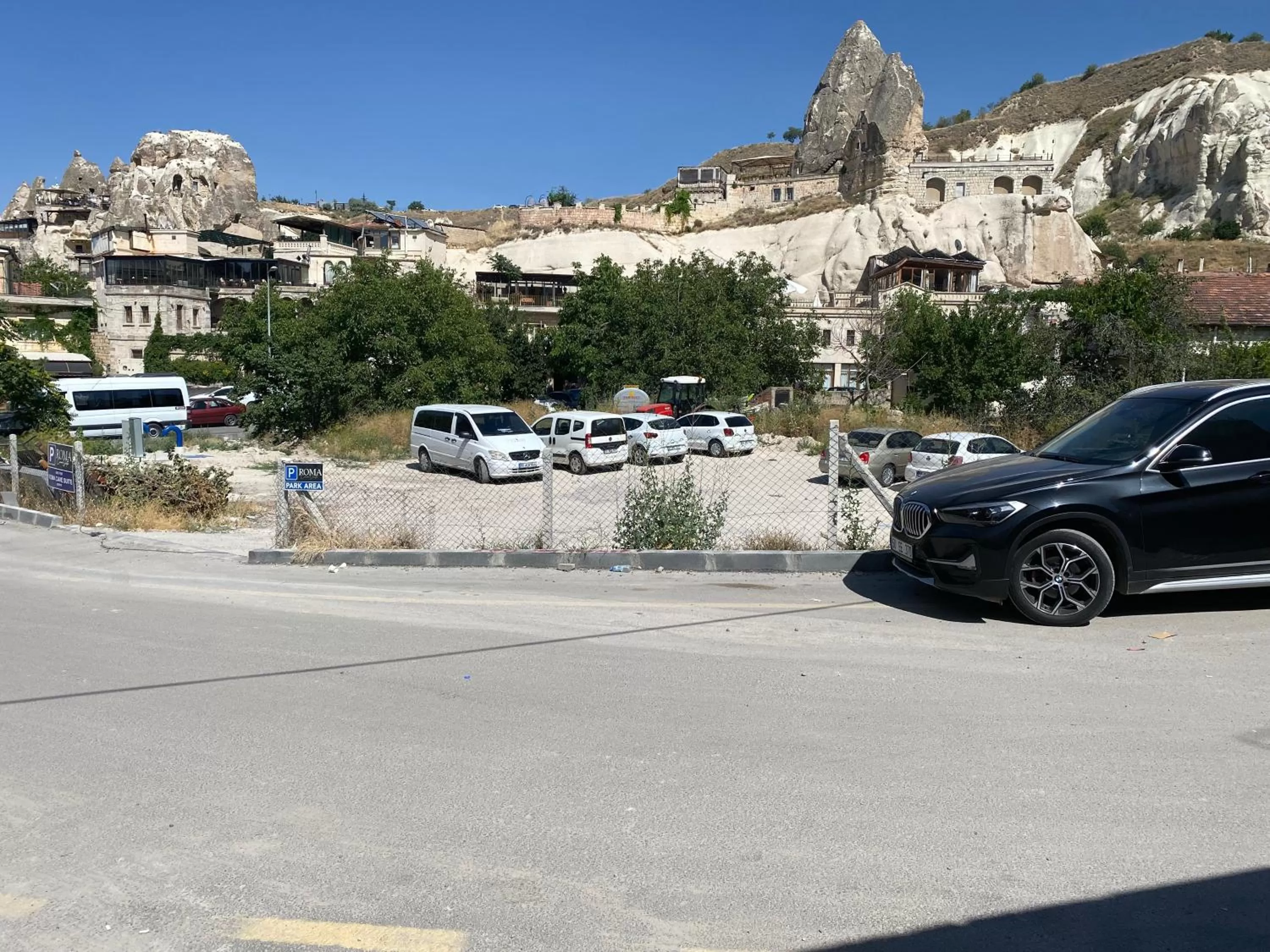 Parking in Göreme Escape Cave
