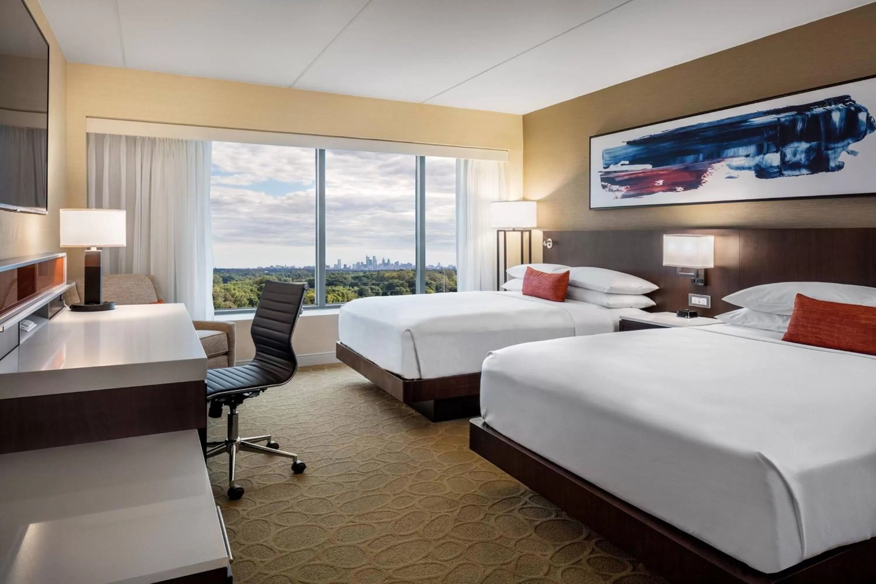 Photo of the whole room, Bed in Delta Hotels by Marriott Philadelphia Airport