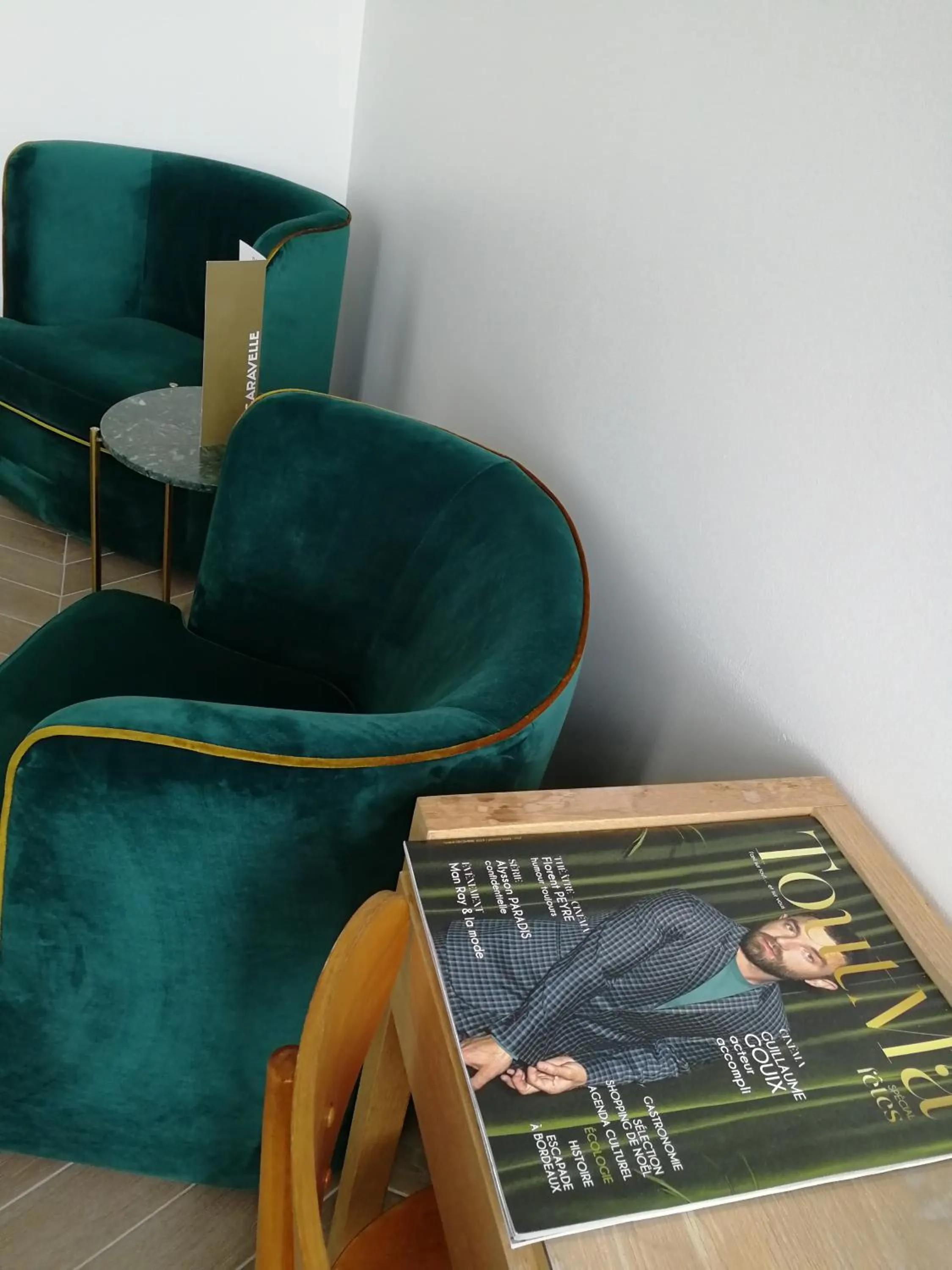 Decorative detail in Hotel Belle-Vue Vieux-Port