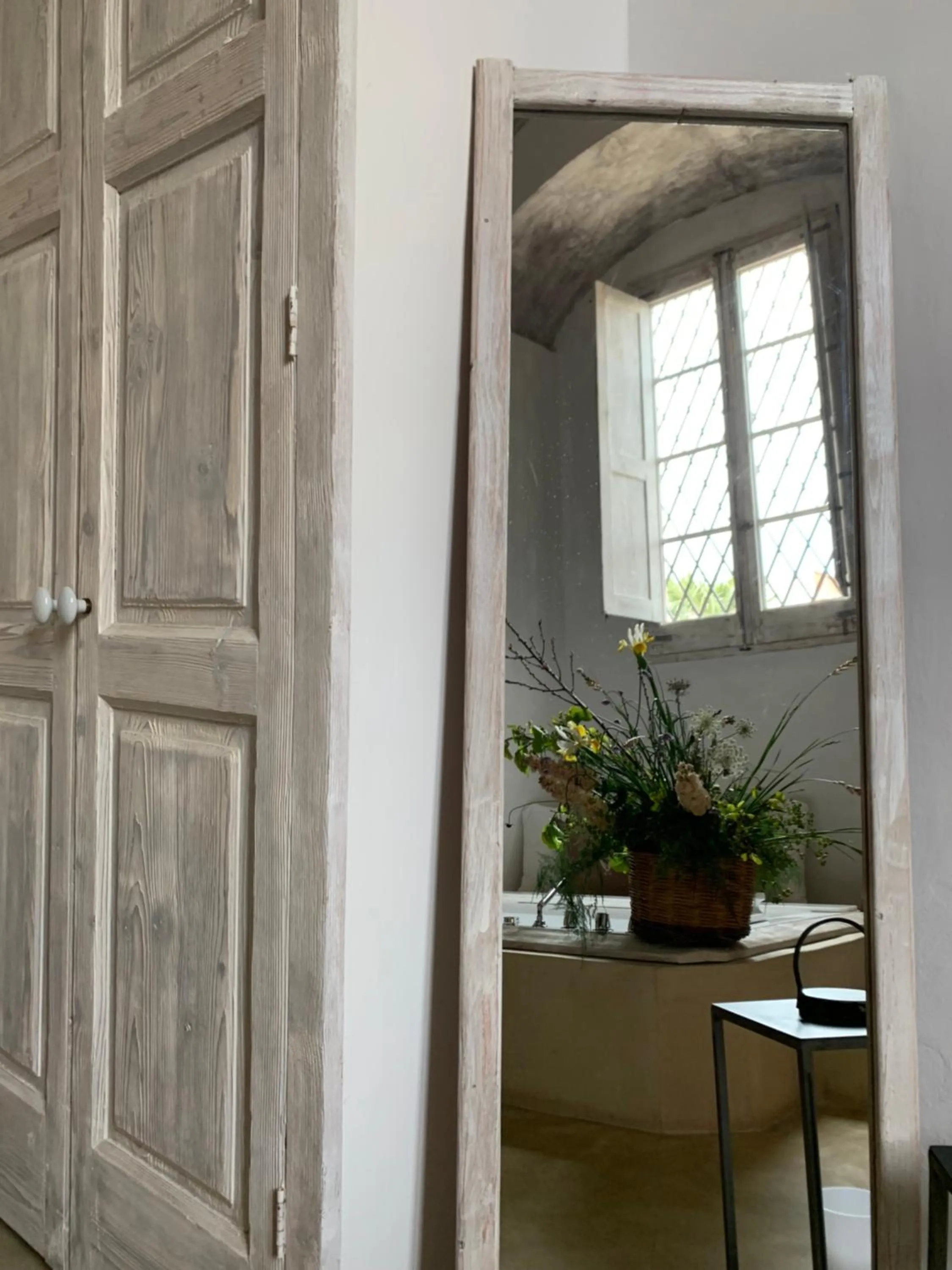 Bath in Palazzo Castriota