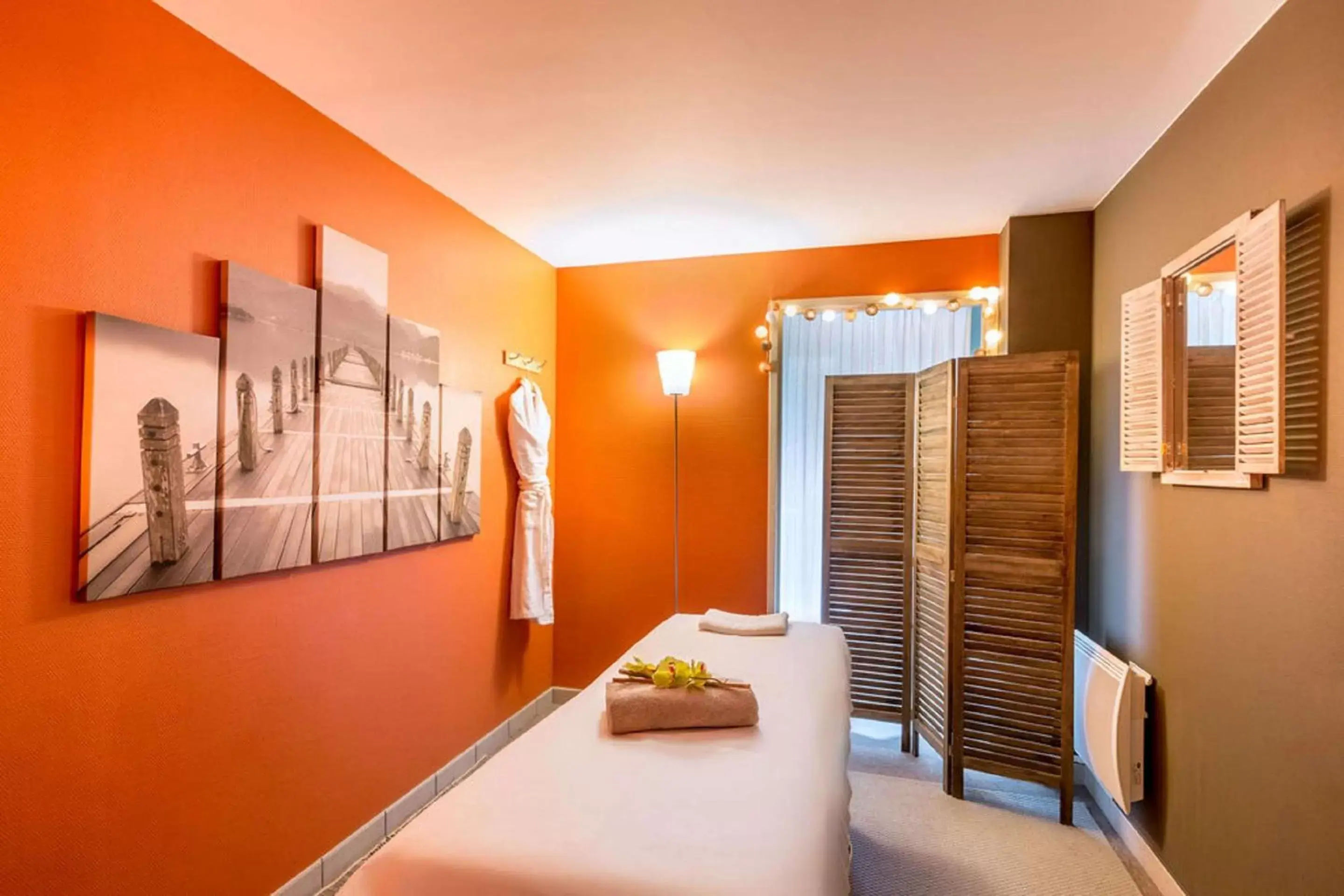 Spa and wellness centre/facilities in Best Western Hotel Nuit De Retz Nantes Sud