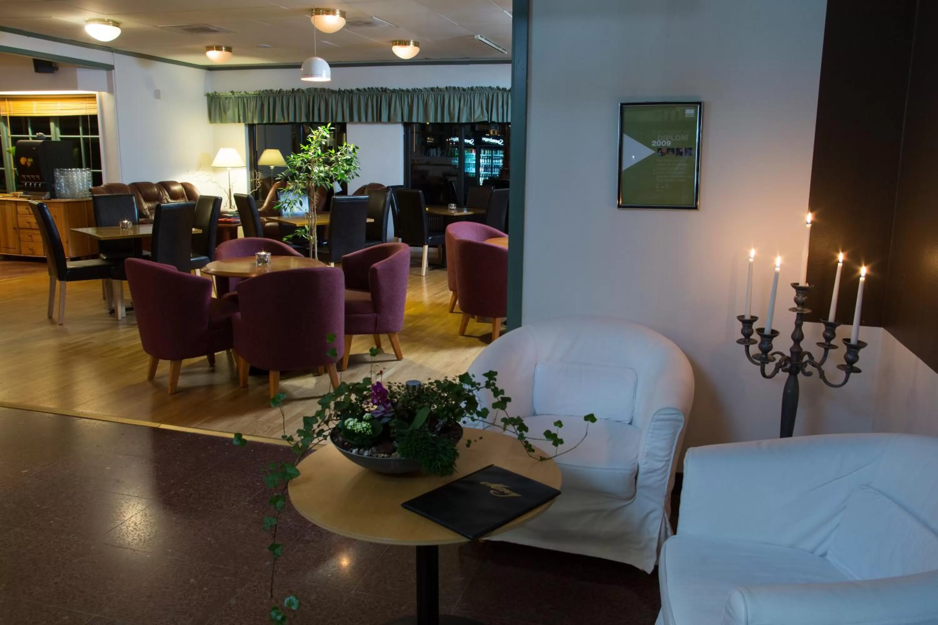 Communal lounge/ TV room in Best Western Hotell SoderH