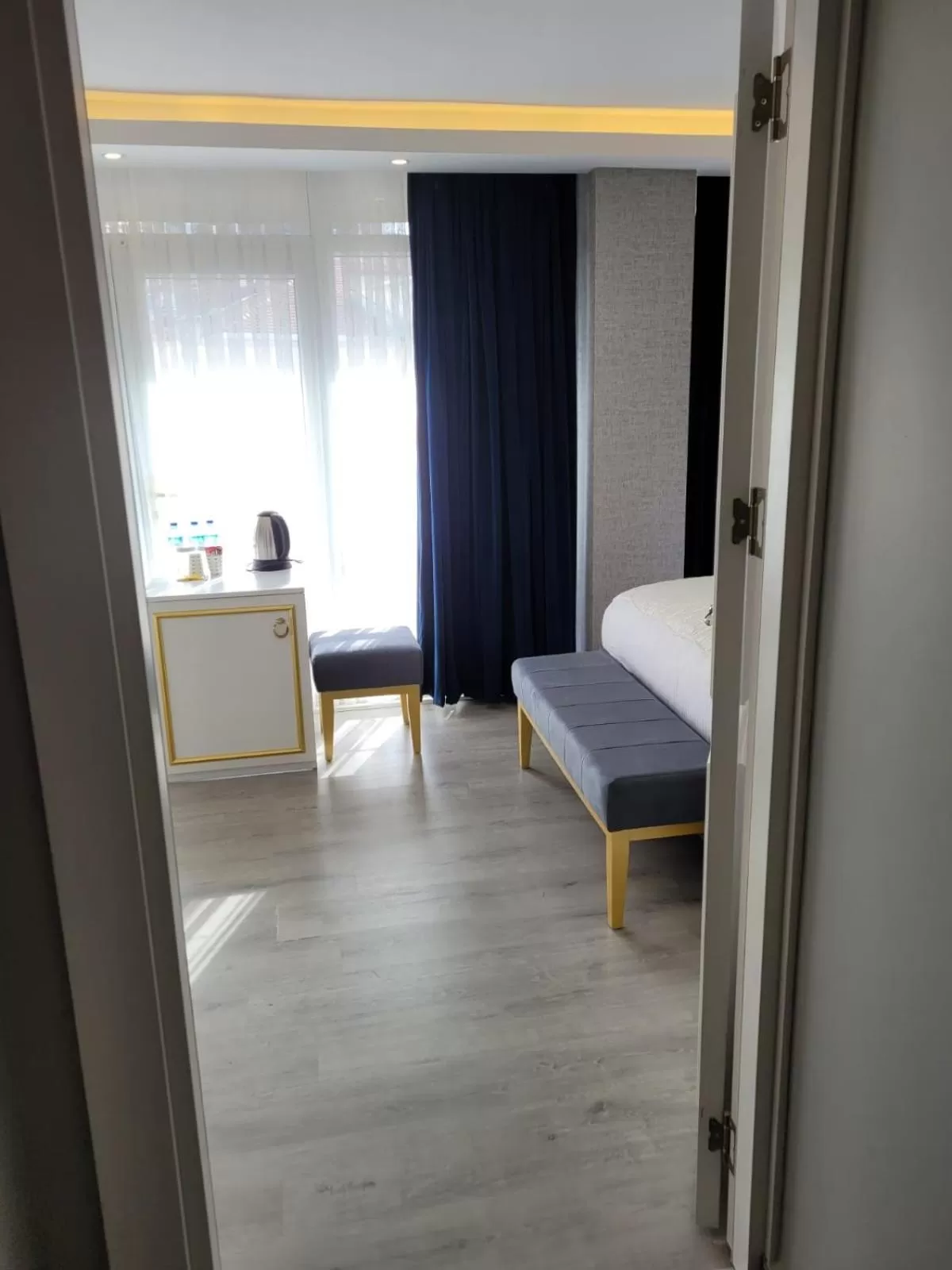 Seating area, Bed in Mr BEYAZ HOTEL