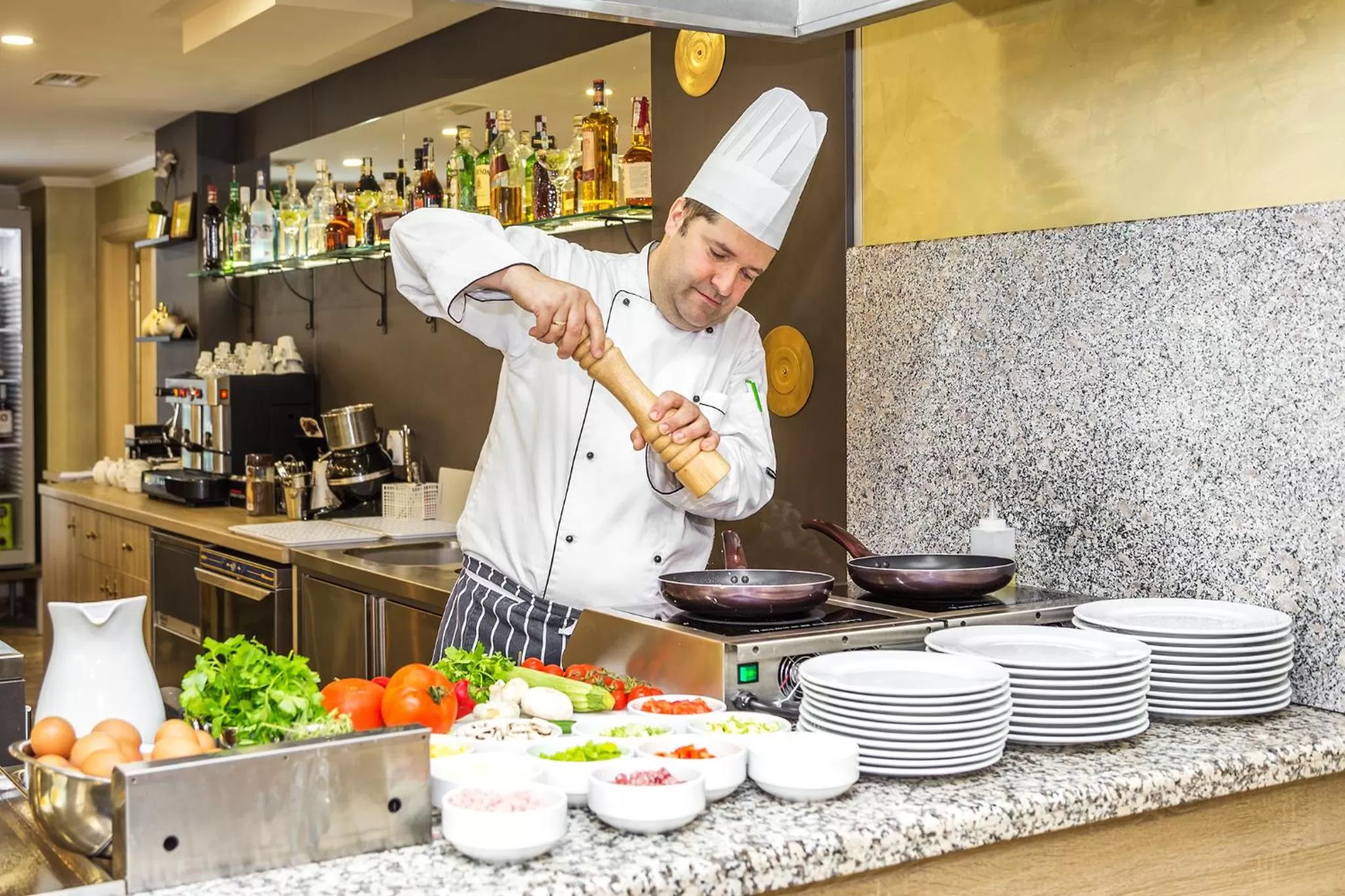 Restaurant/places to eat in Grami Hotel Sofia