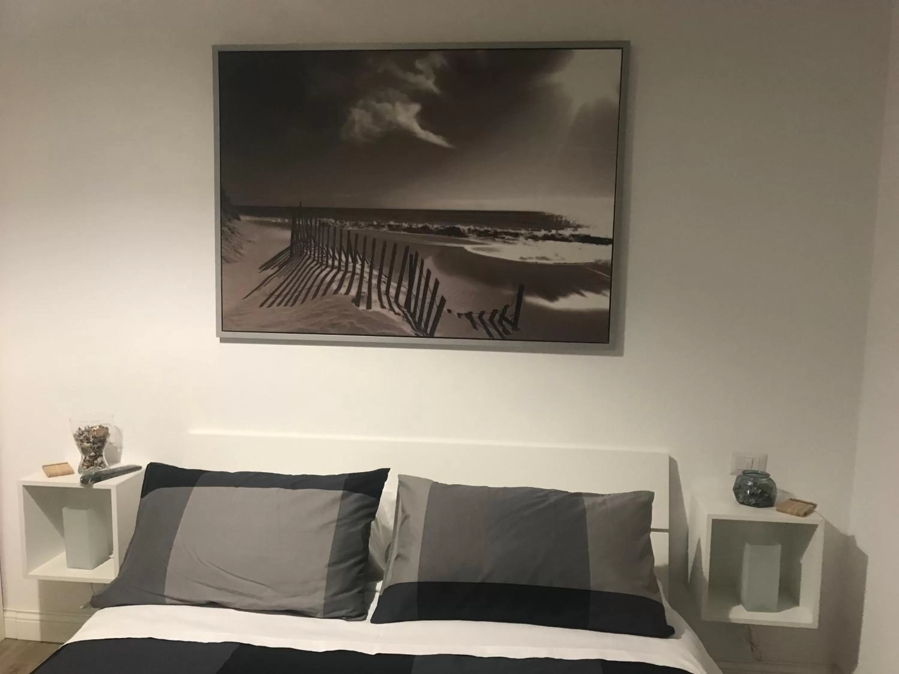 Bedroom, Bed in Domus Alysar