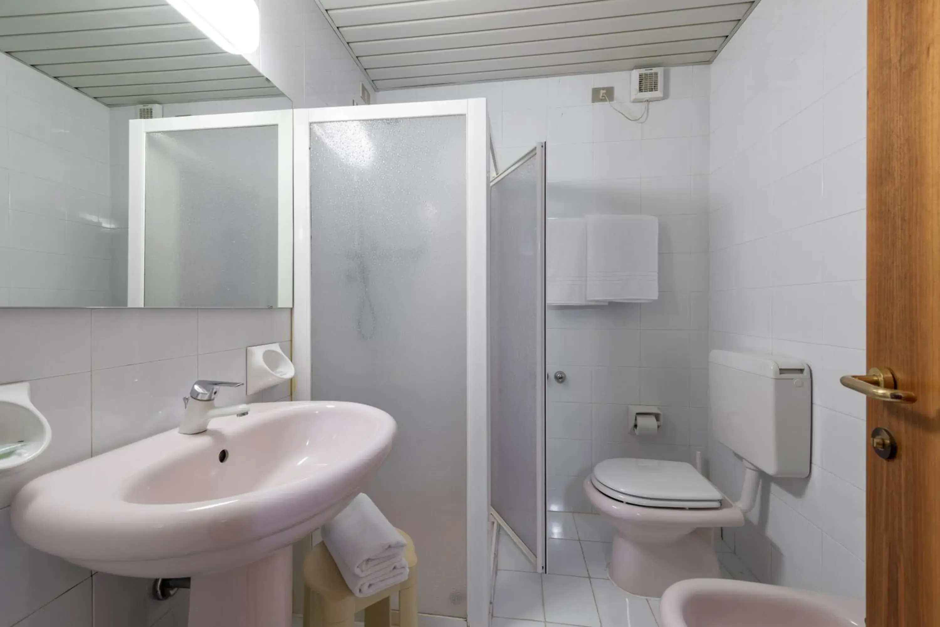 Bathroom in Sport Hotel Olimpo