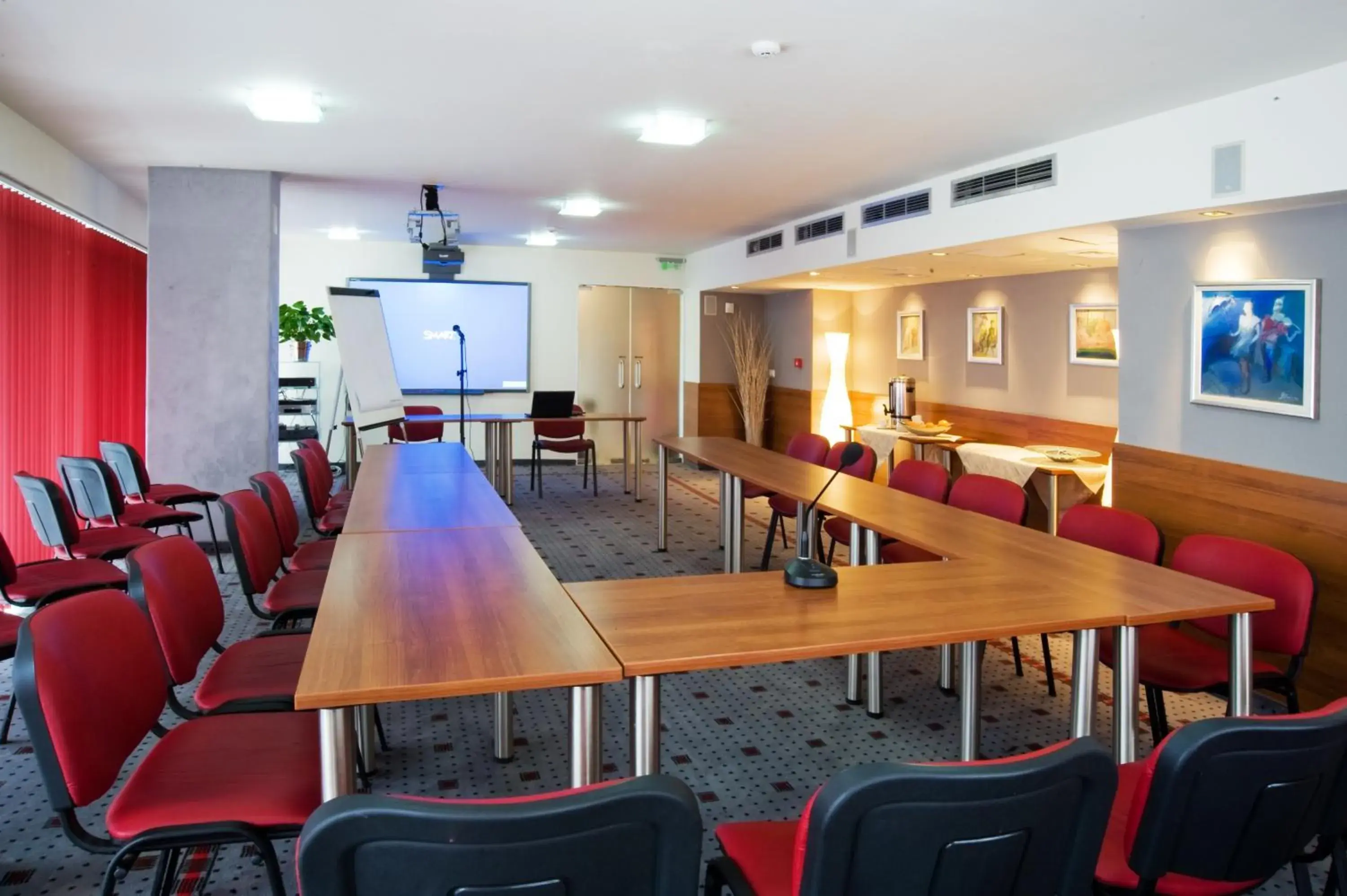 Business facilities in Hotel Burgas