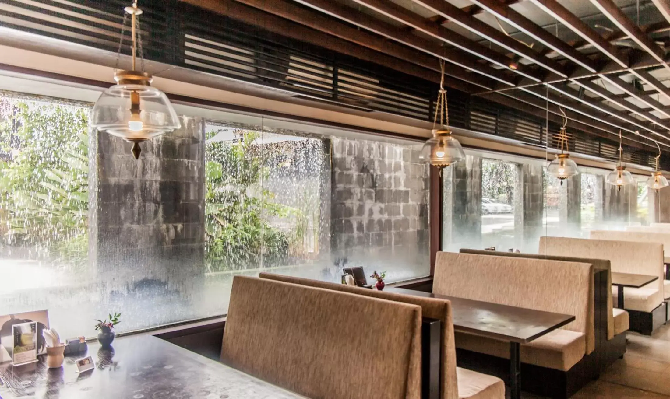 Restaurant/places to eat in Watermark Hotel & Spa Bali Restaurant/places to eat in Watermark Hotel & Spa Bali