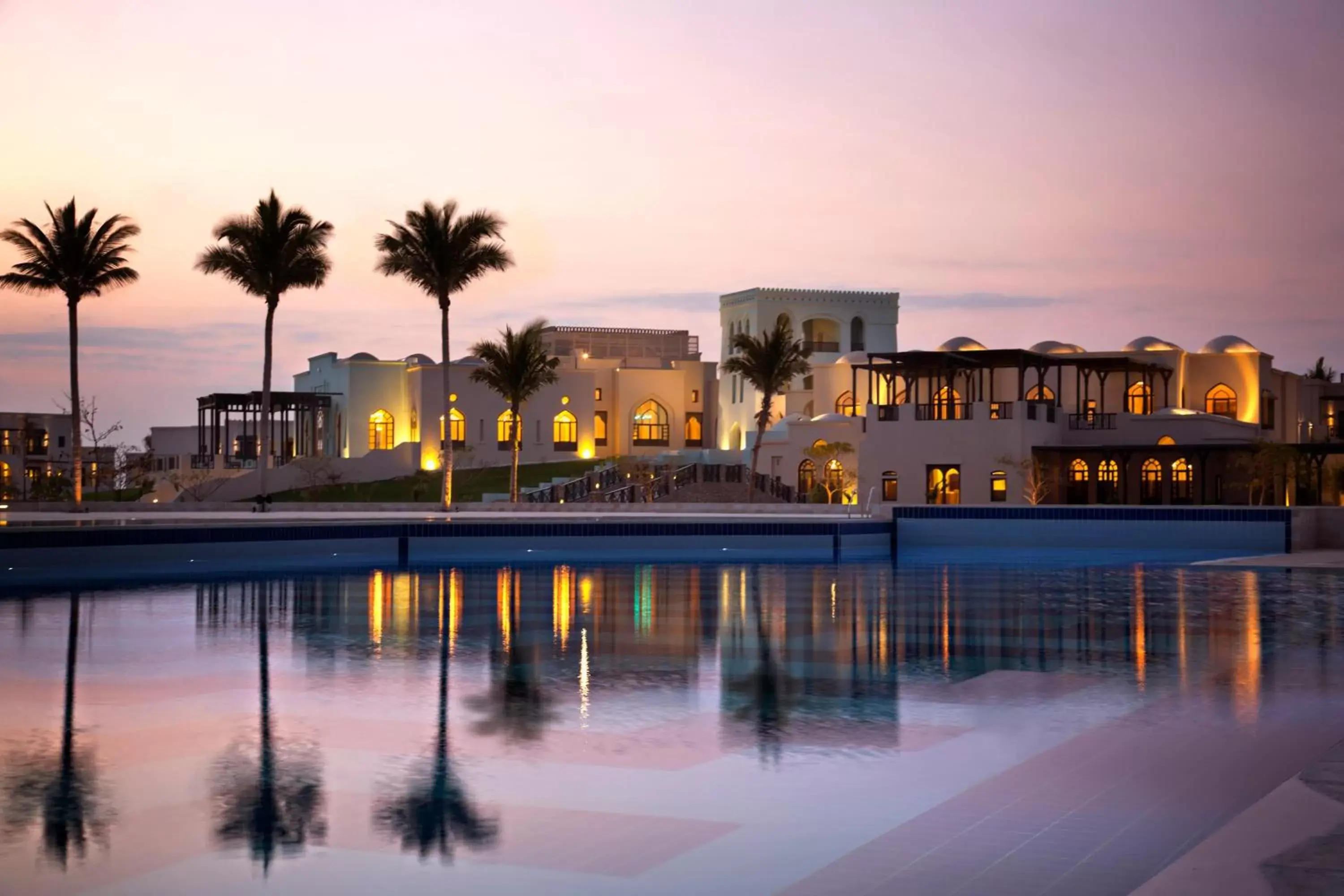 Swimming pool, Sunrise/Sunset in Salalah Rotana Resort