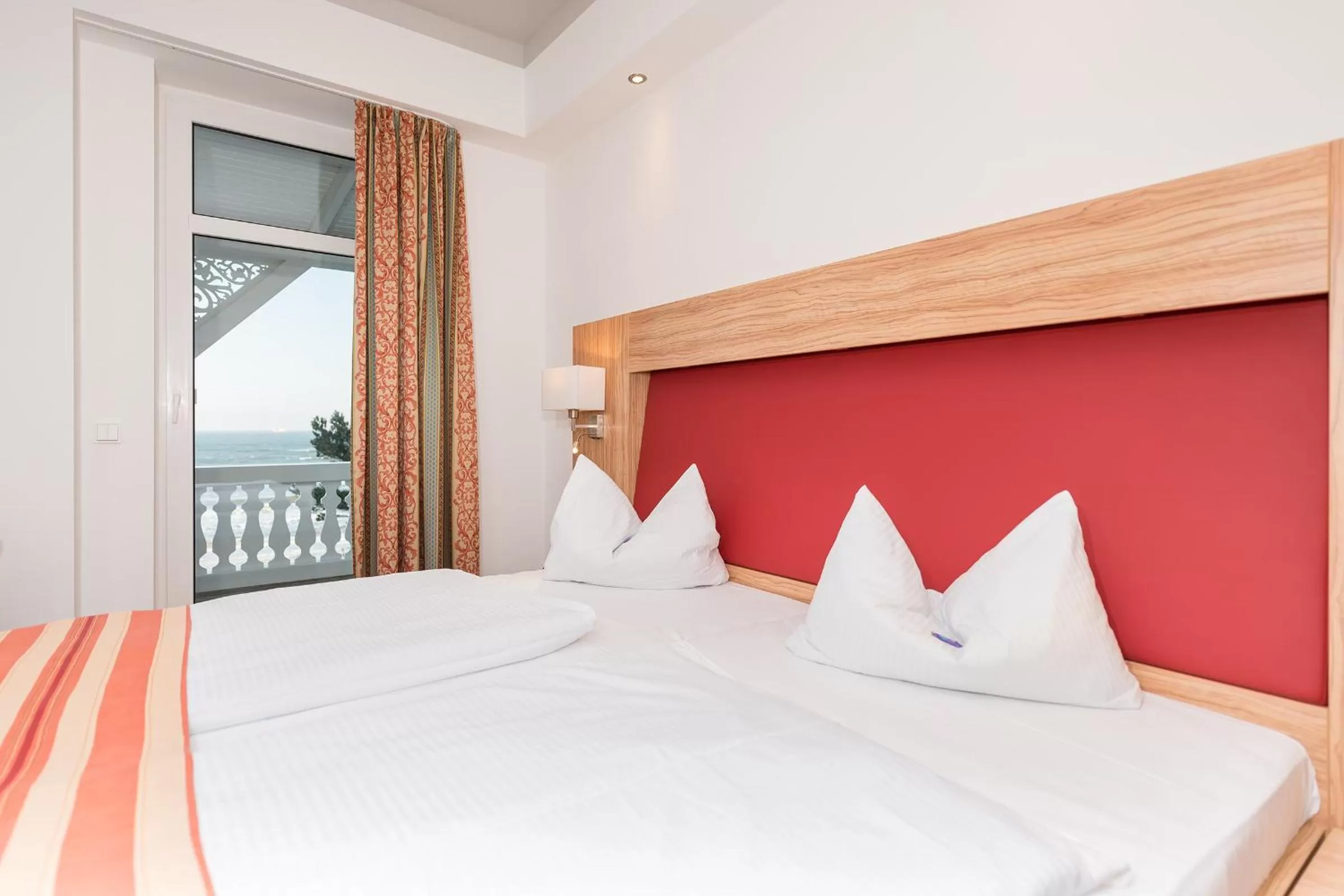 Bed in Strandhotel zur Promenade