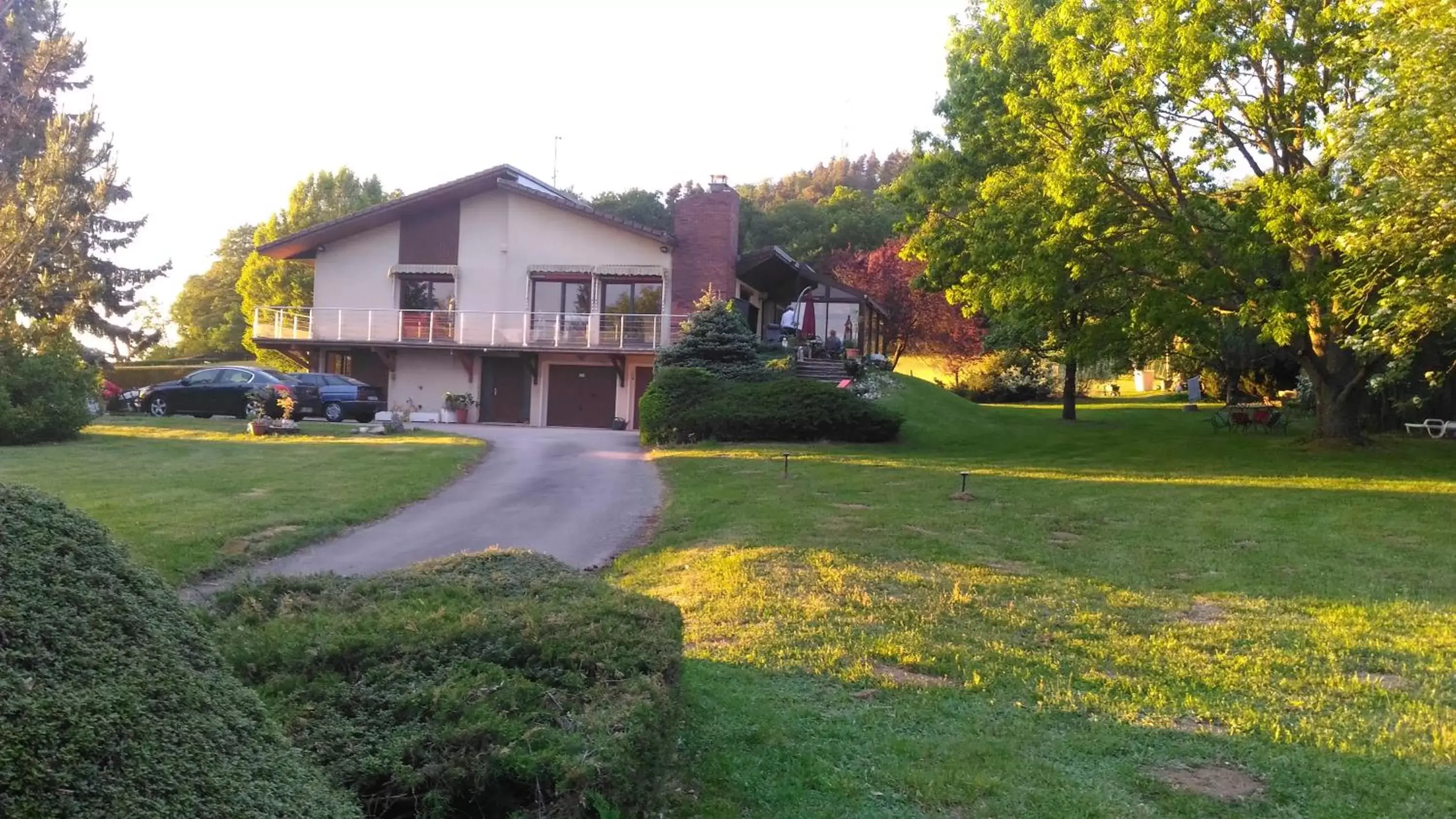 Property Building in Chambres d'Hôtes de l'Avison