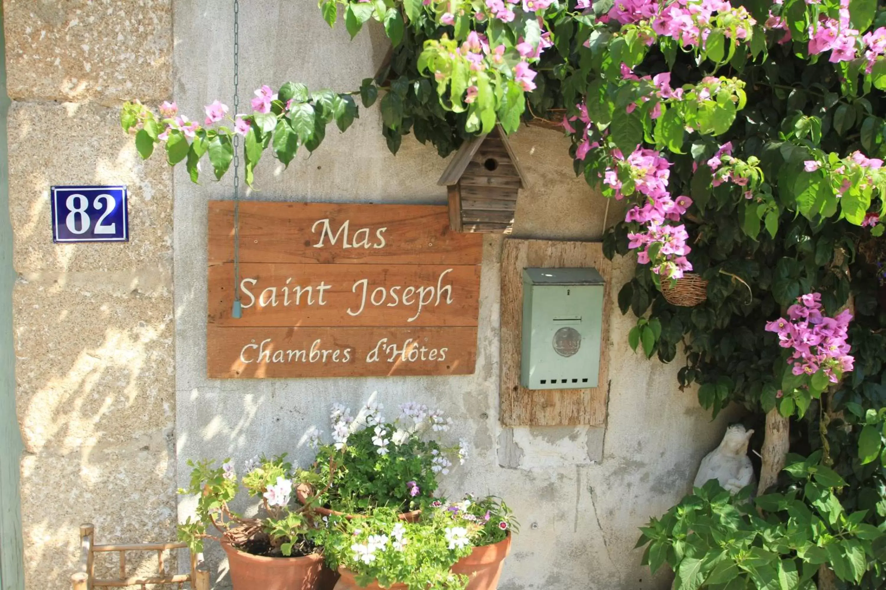 Facade/entrance, Property Logo/Sign in Mas St. Joseph