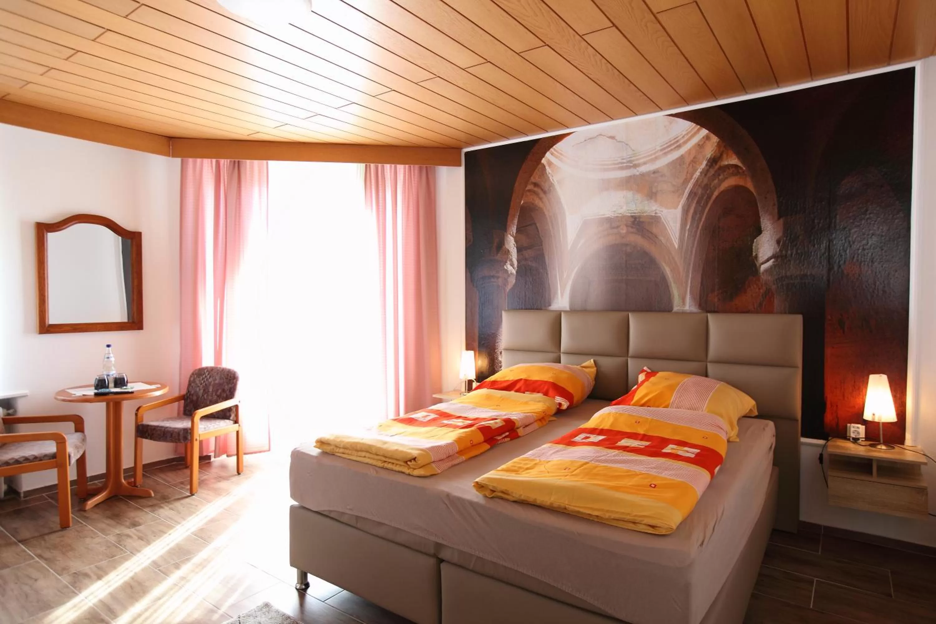 Bedroom, Bed in Hotel Sofia