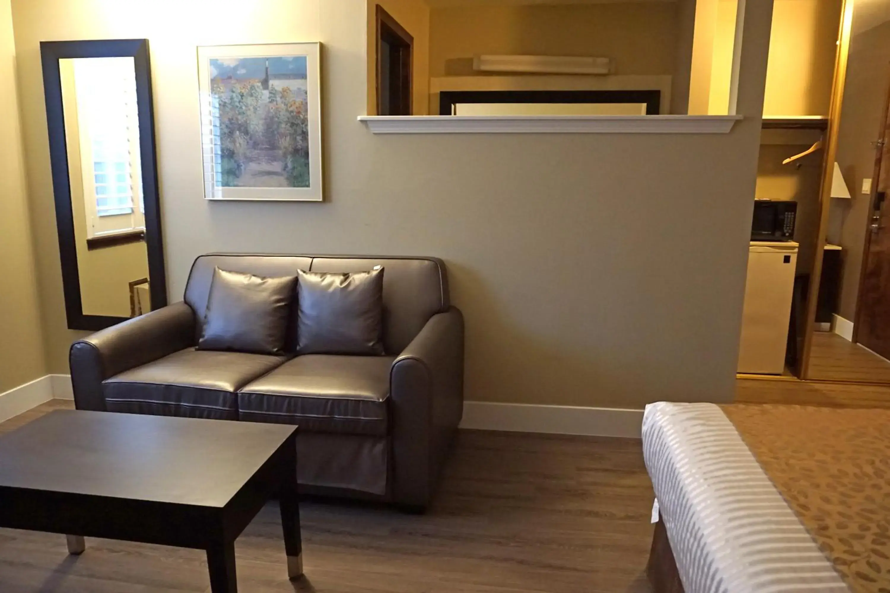 Seating Area in Travelodge by Wyndham Concord