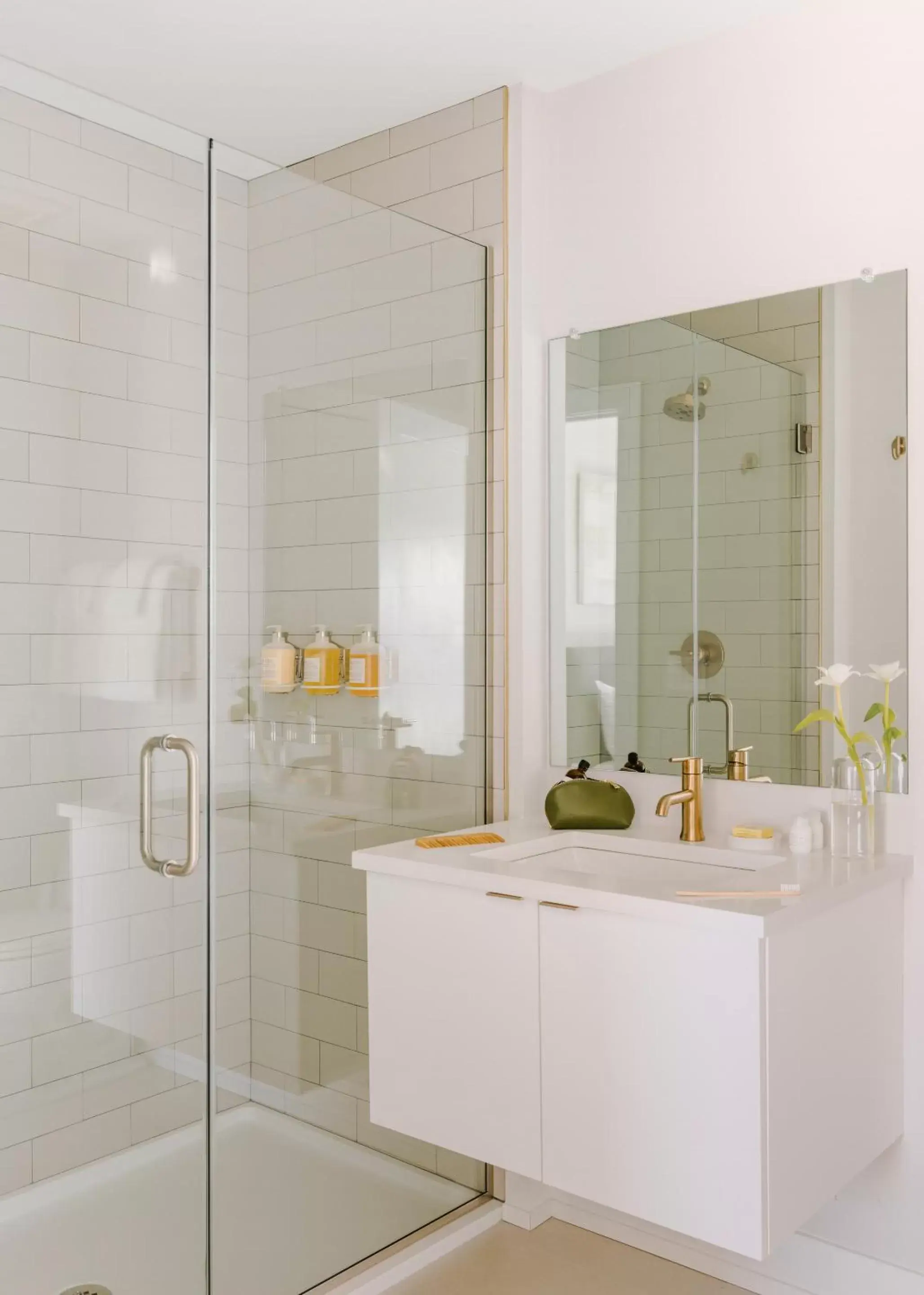 Shower, Bathroom in Sonder Ovation