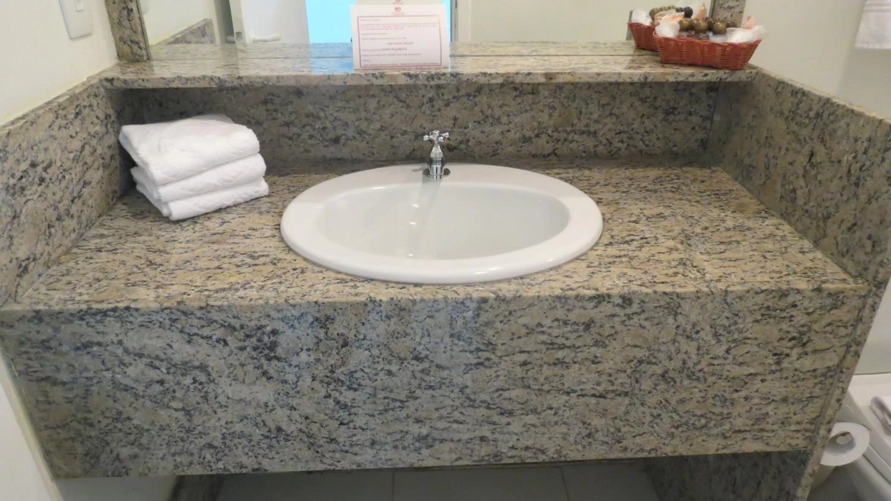 Bed in Atlântico Centro Apartments