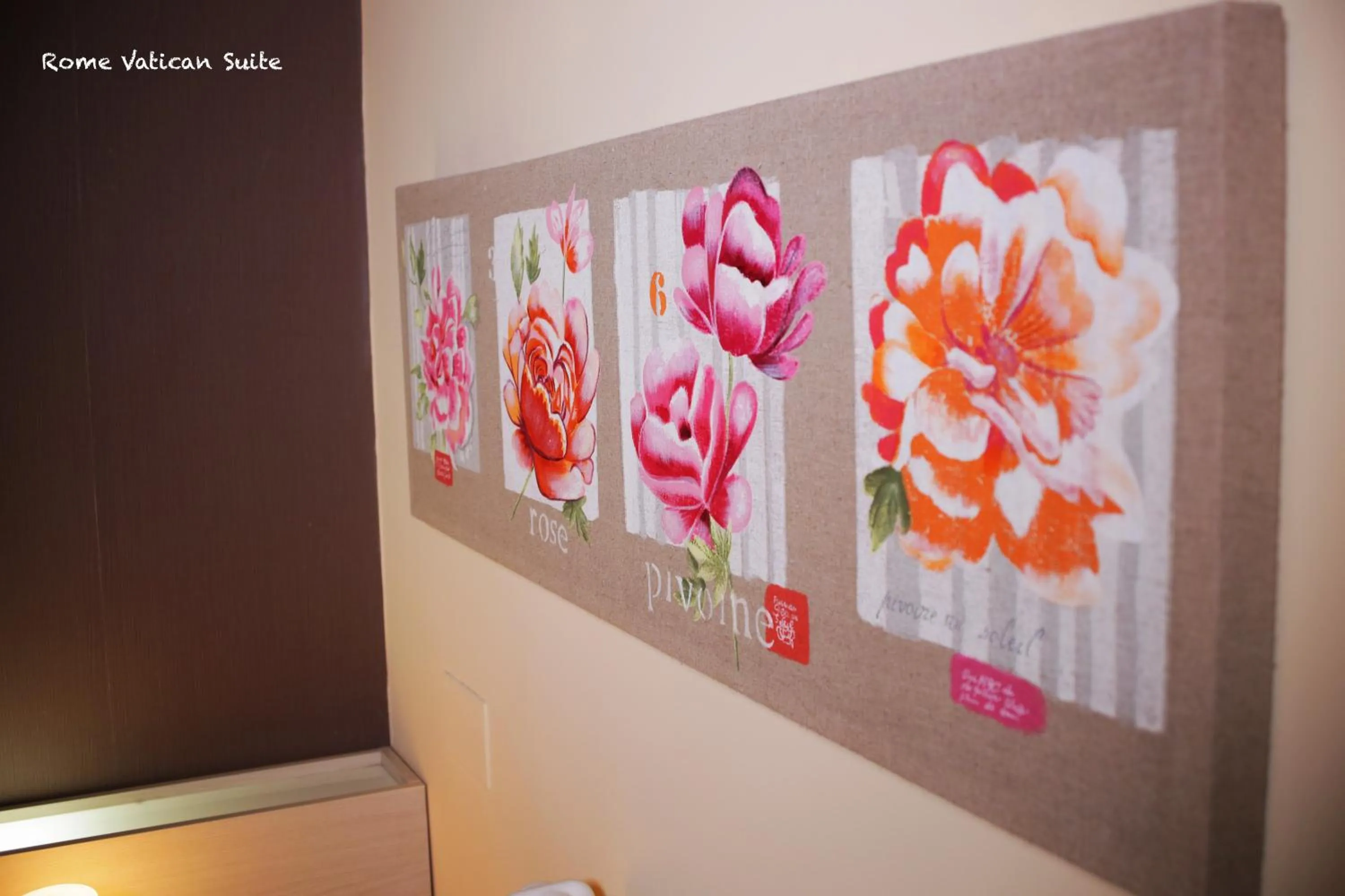 Decorative detail in Rome Vatican Suite