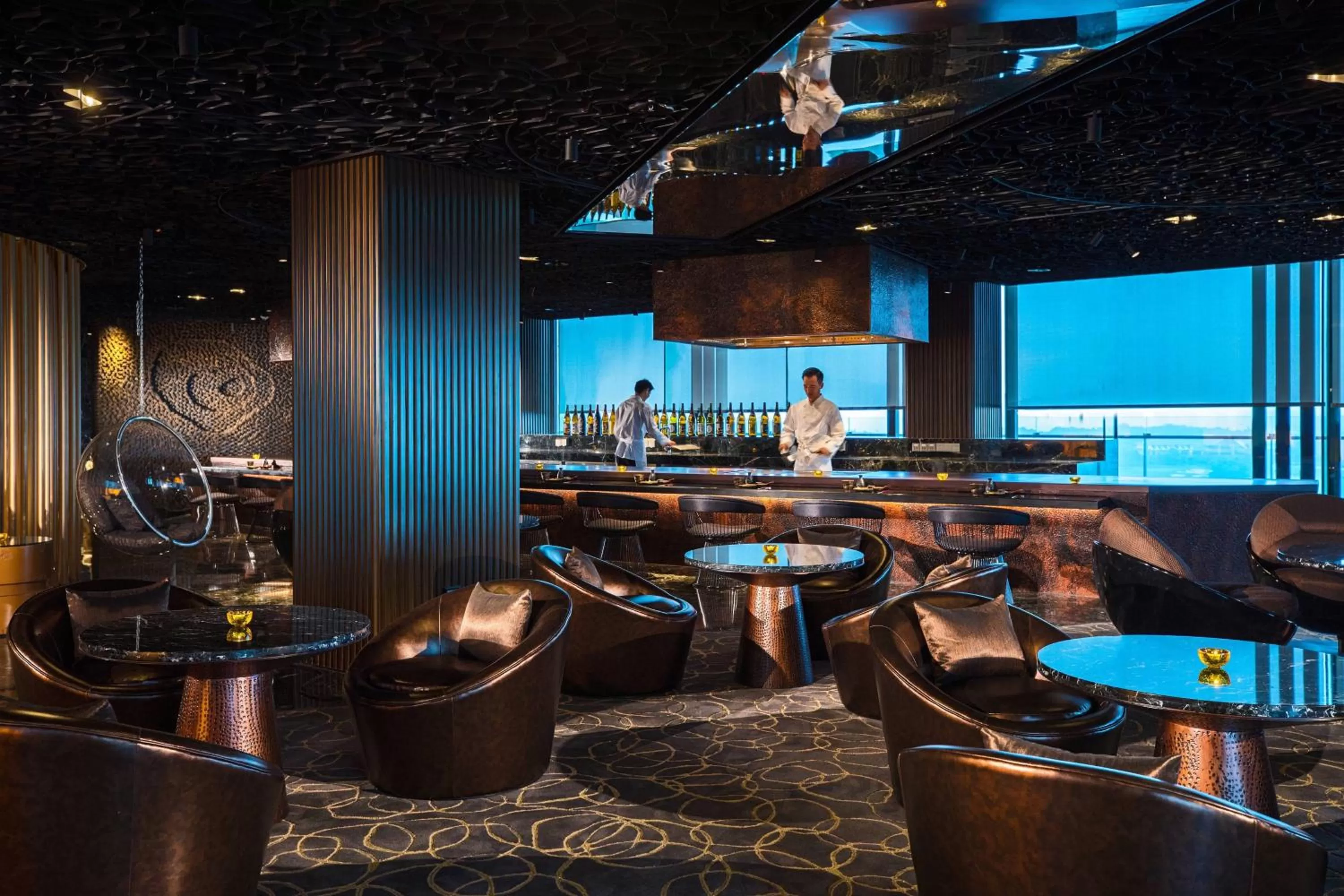 Lounge or bar in Renaissance Suzhou Taihu Lake Hotel
