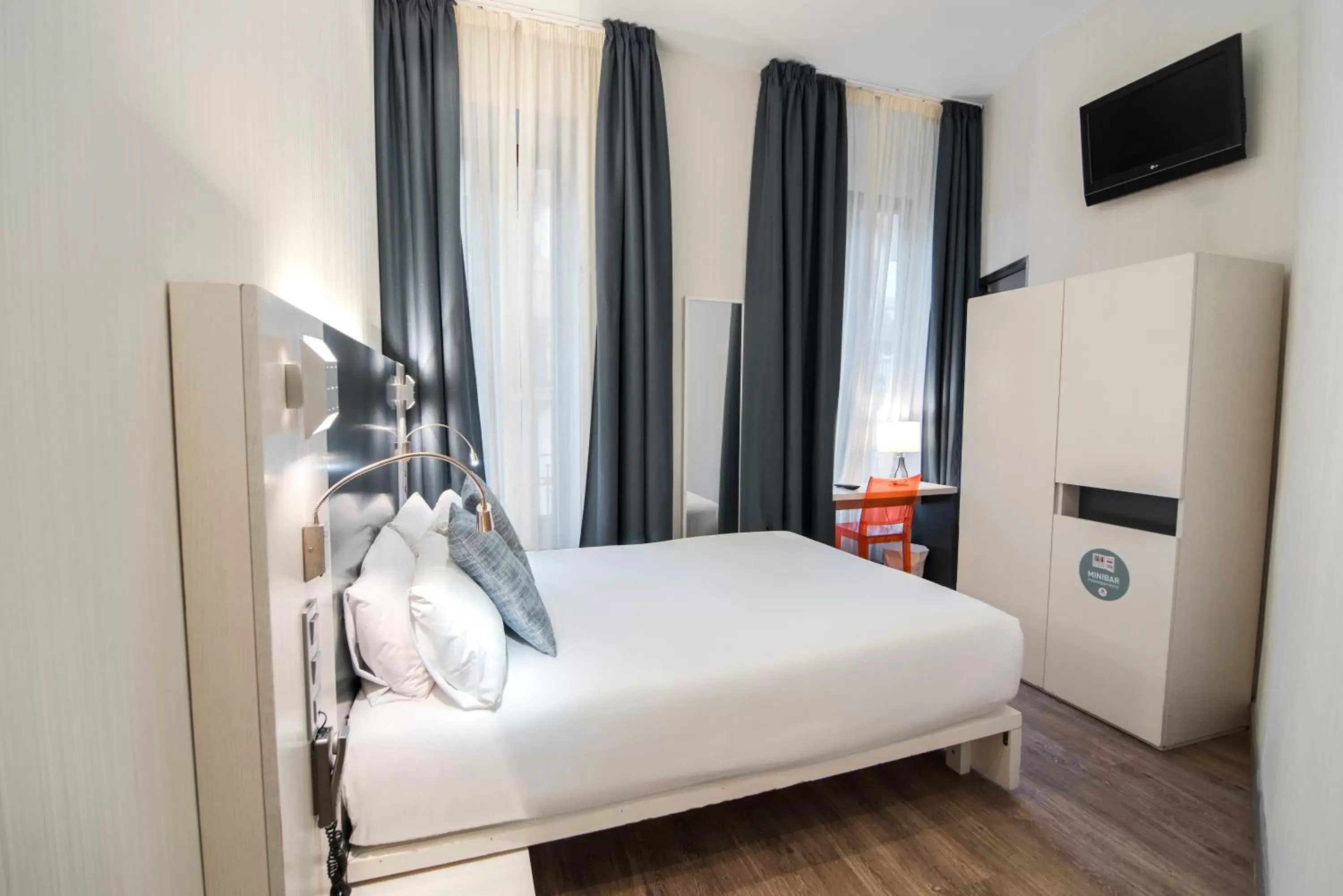 Bed in Petit Palace Canalejas Sevilla Bed in Petit Palace Canalejas Sevilla