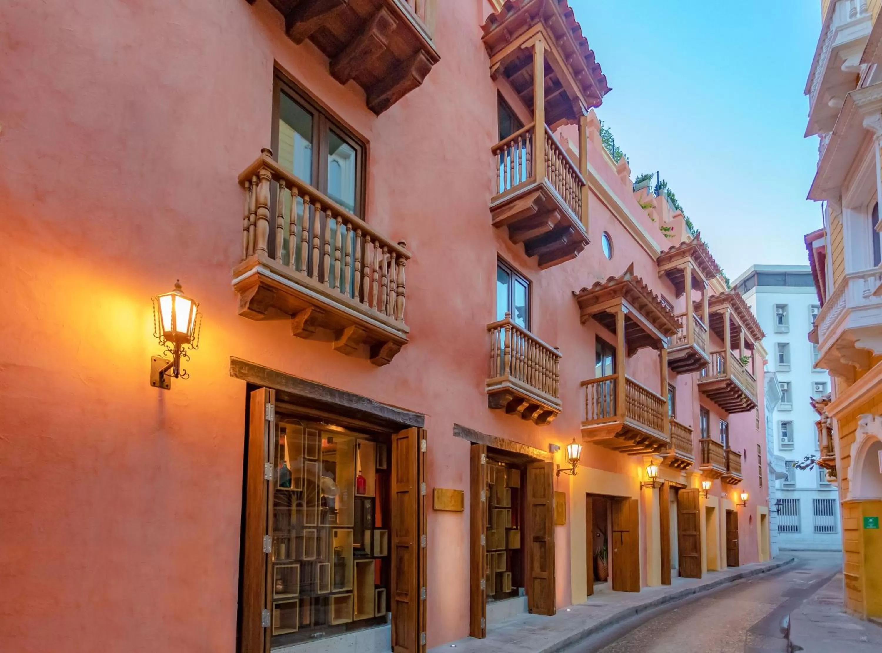 Property building in Hotel Santa Catalina By OxoHotel