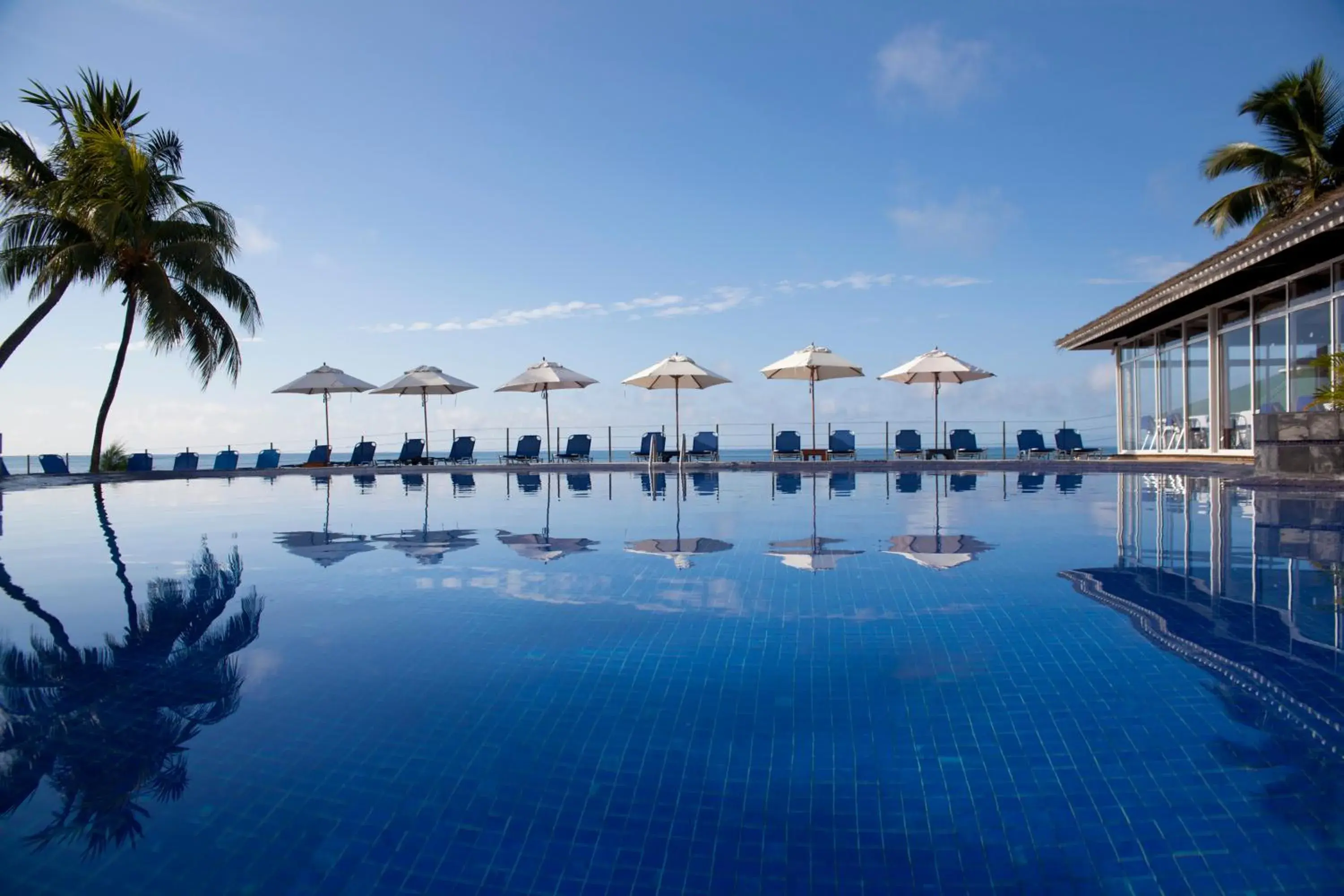 Swimming Pool in Coco de Mer and Black Parrot Suites