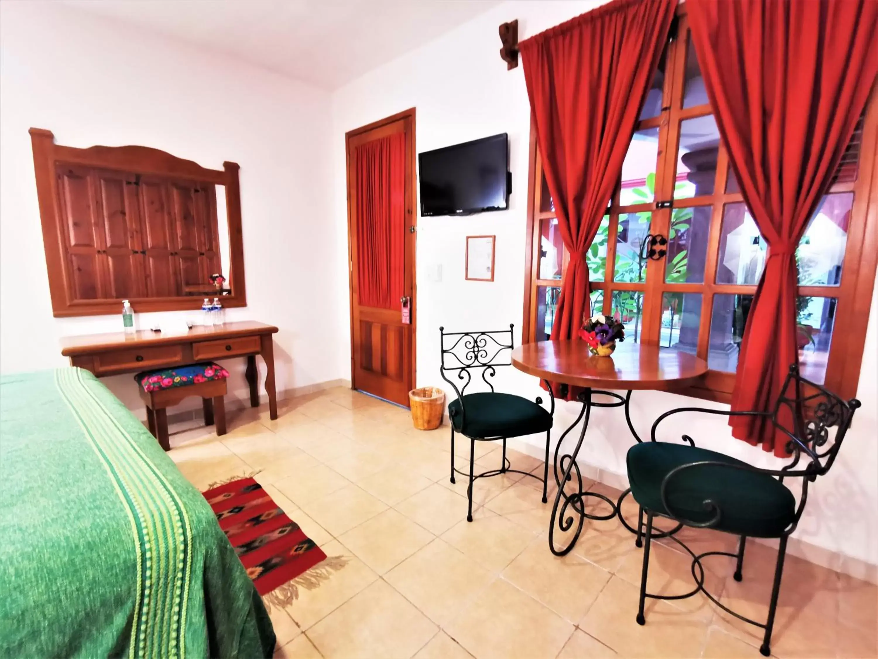 Bedroom in Hotel Casa de la Tía Tere