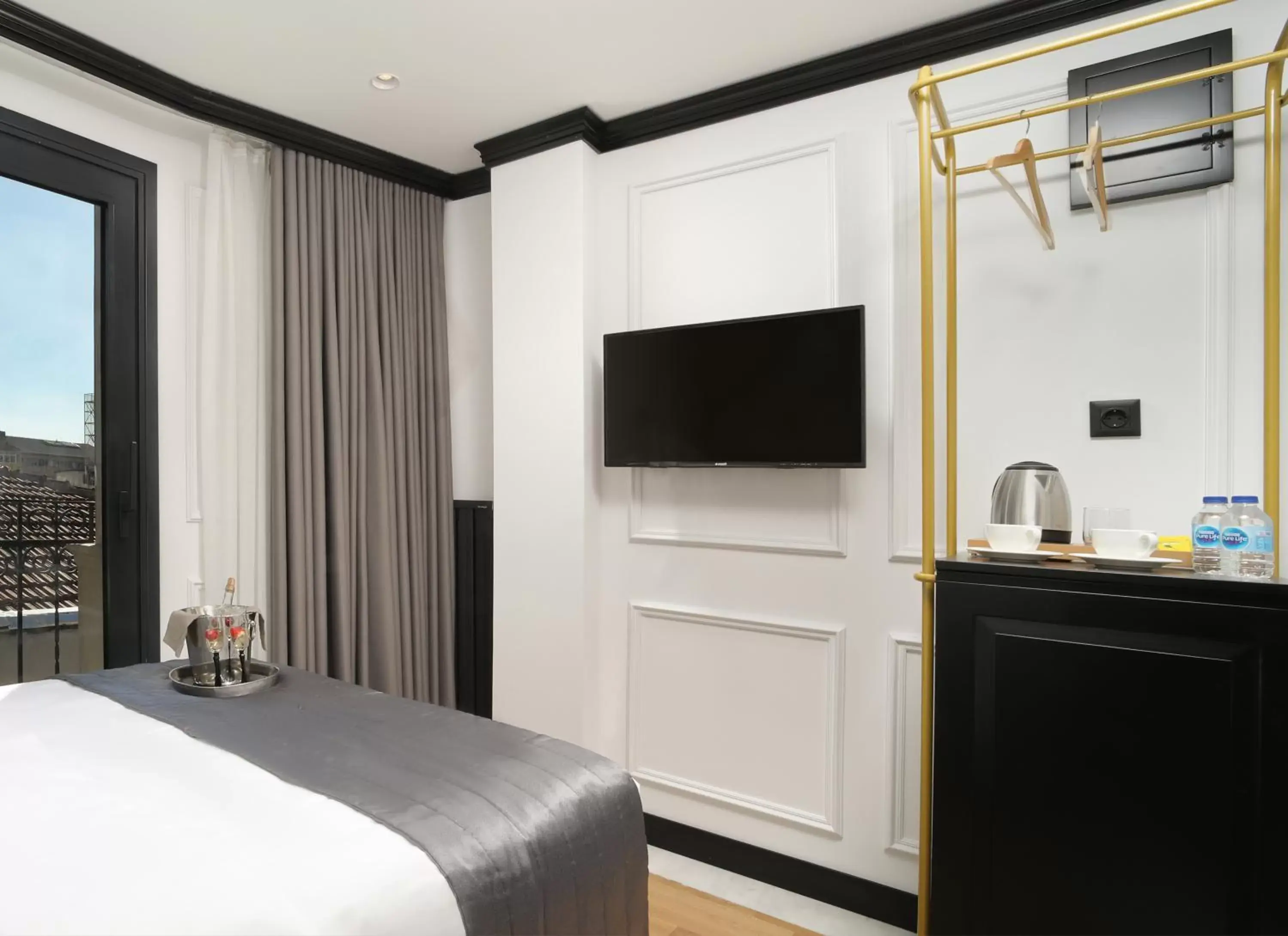 Massage, Bed in The Trinity Hotel Taksim - Special Category Massage, Bed in The Trinity Hotel Taksim - Special Category