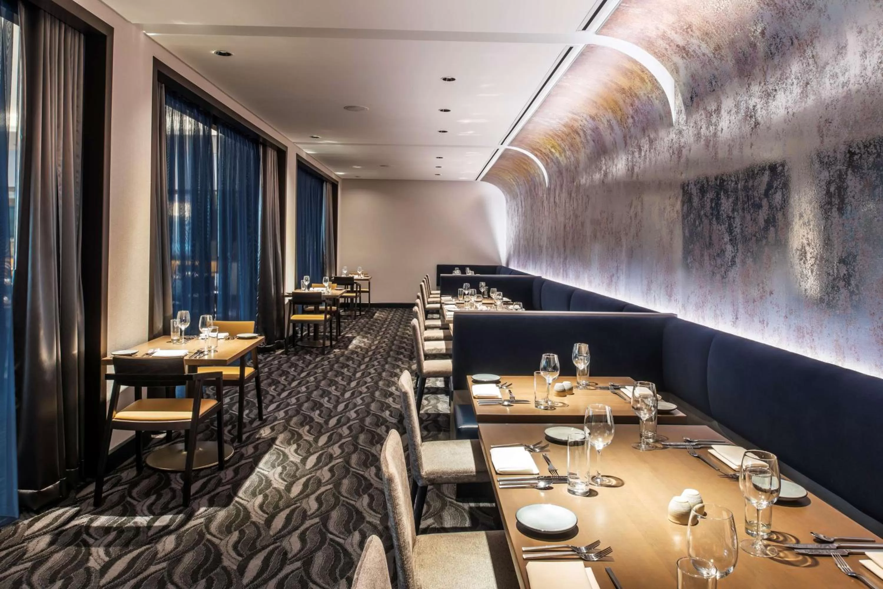 Restaurant/places to eat in Hyatt Regency McCormick Place Chicago