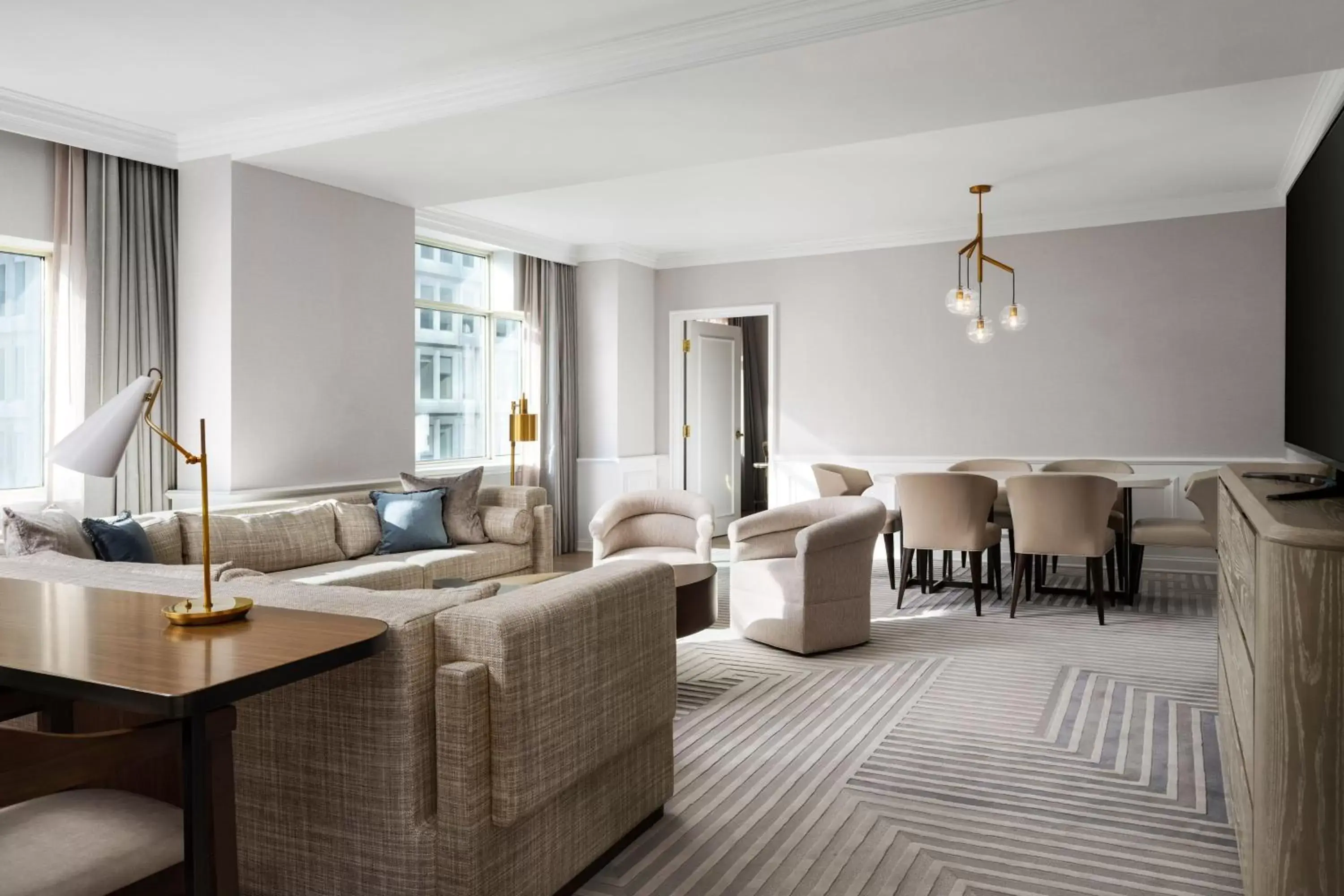 Photo of the whole room, Seating Area in The Westin Philadelphia