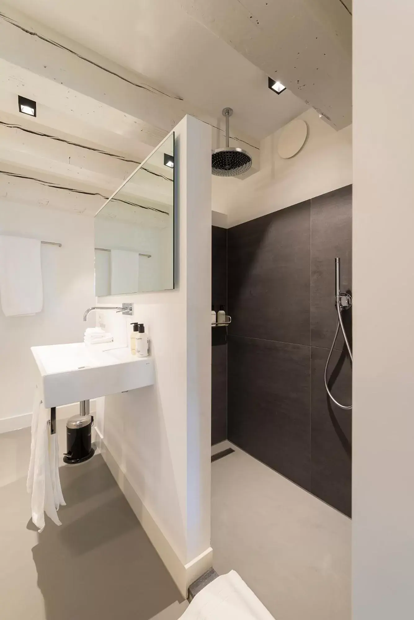 Bathroom in Milkhouse Luxury Stay Amsterdam