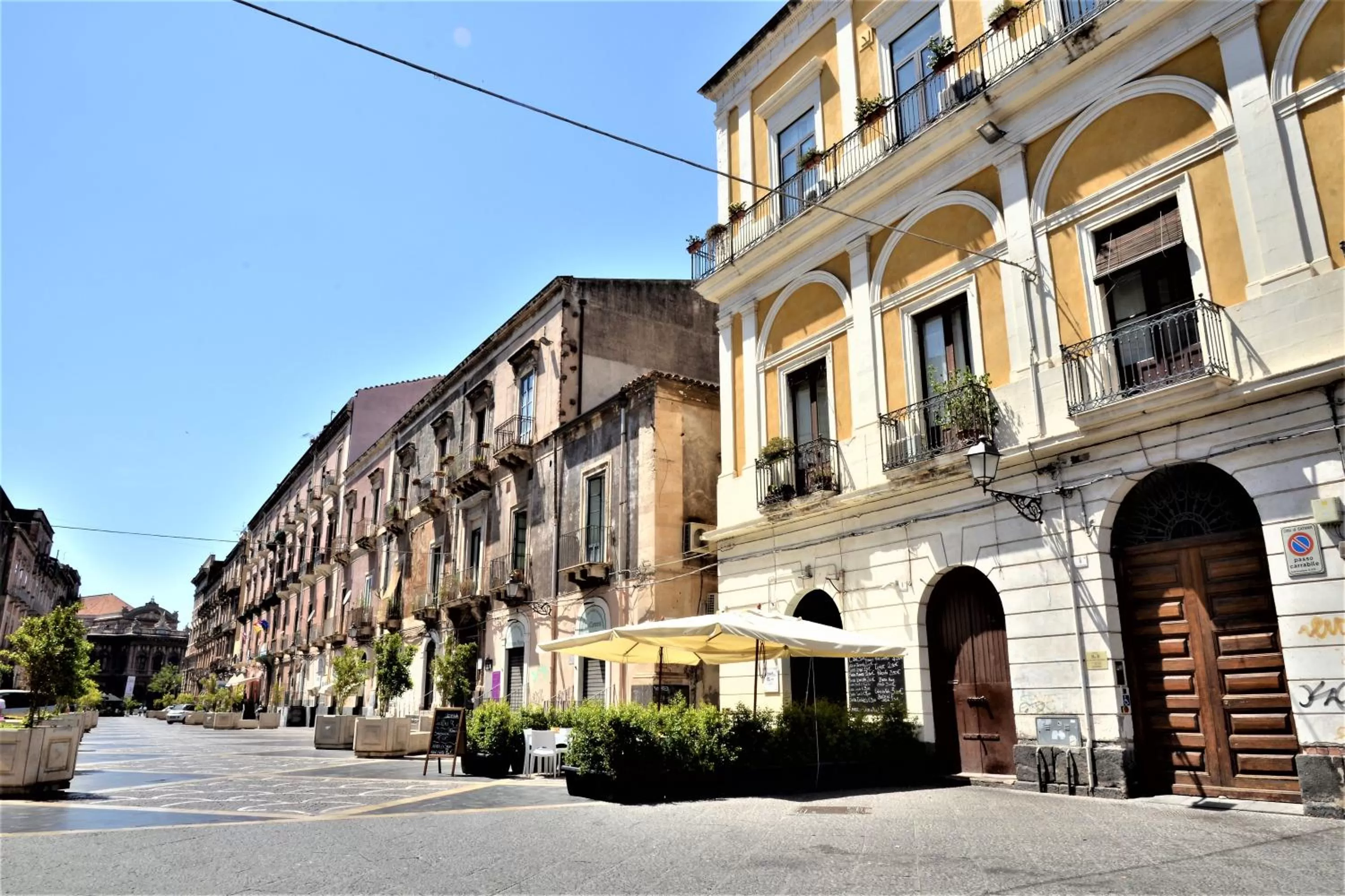 Property building in B&B al Teatro Massimo