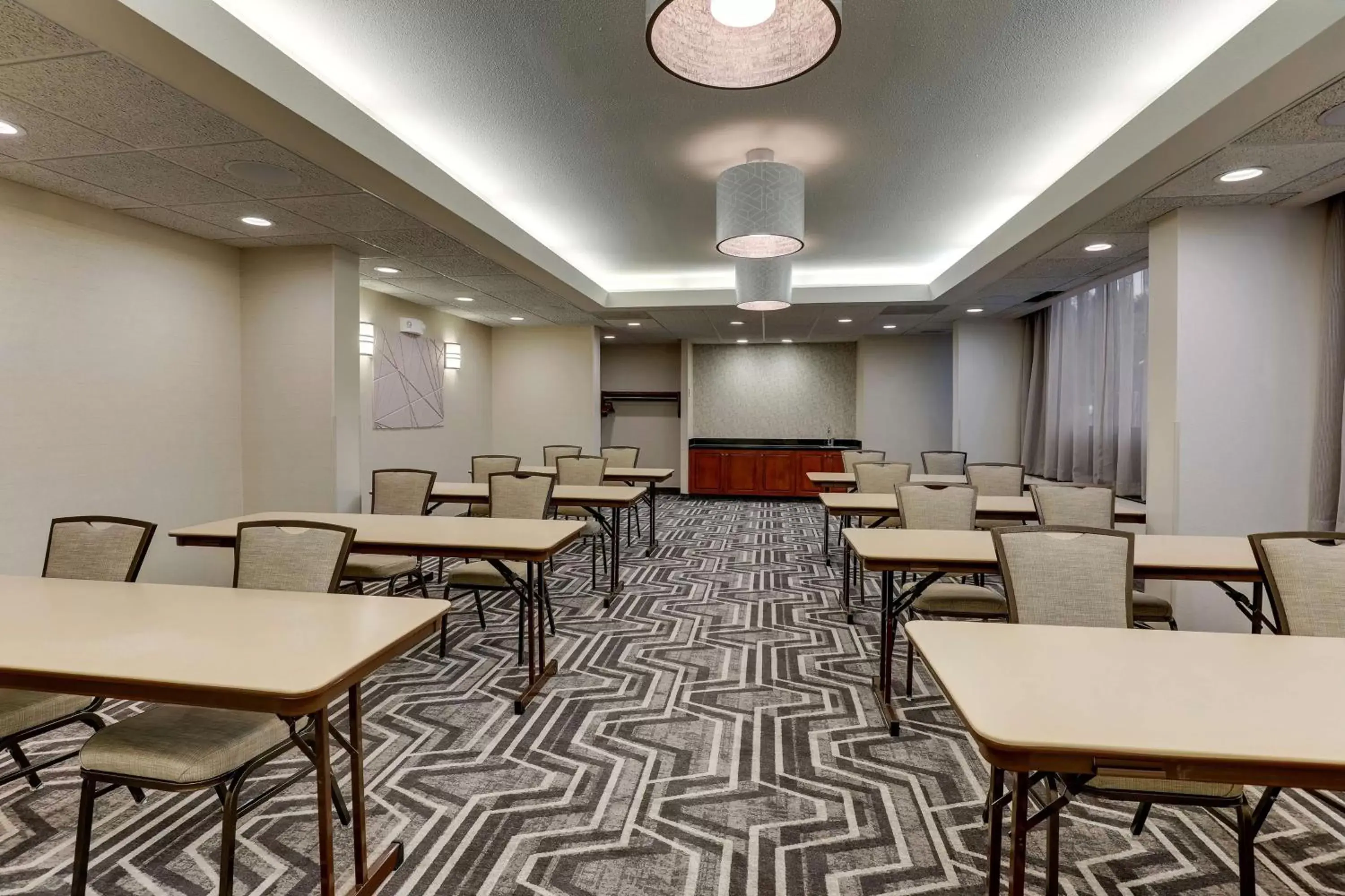 Meeting/conference room in Drury Inn & Suites Atlanta Marietta