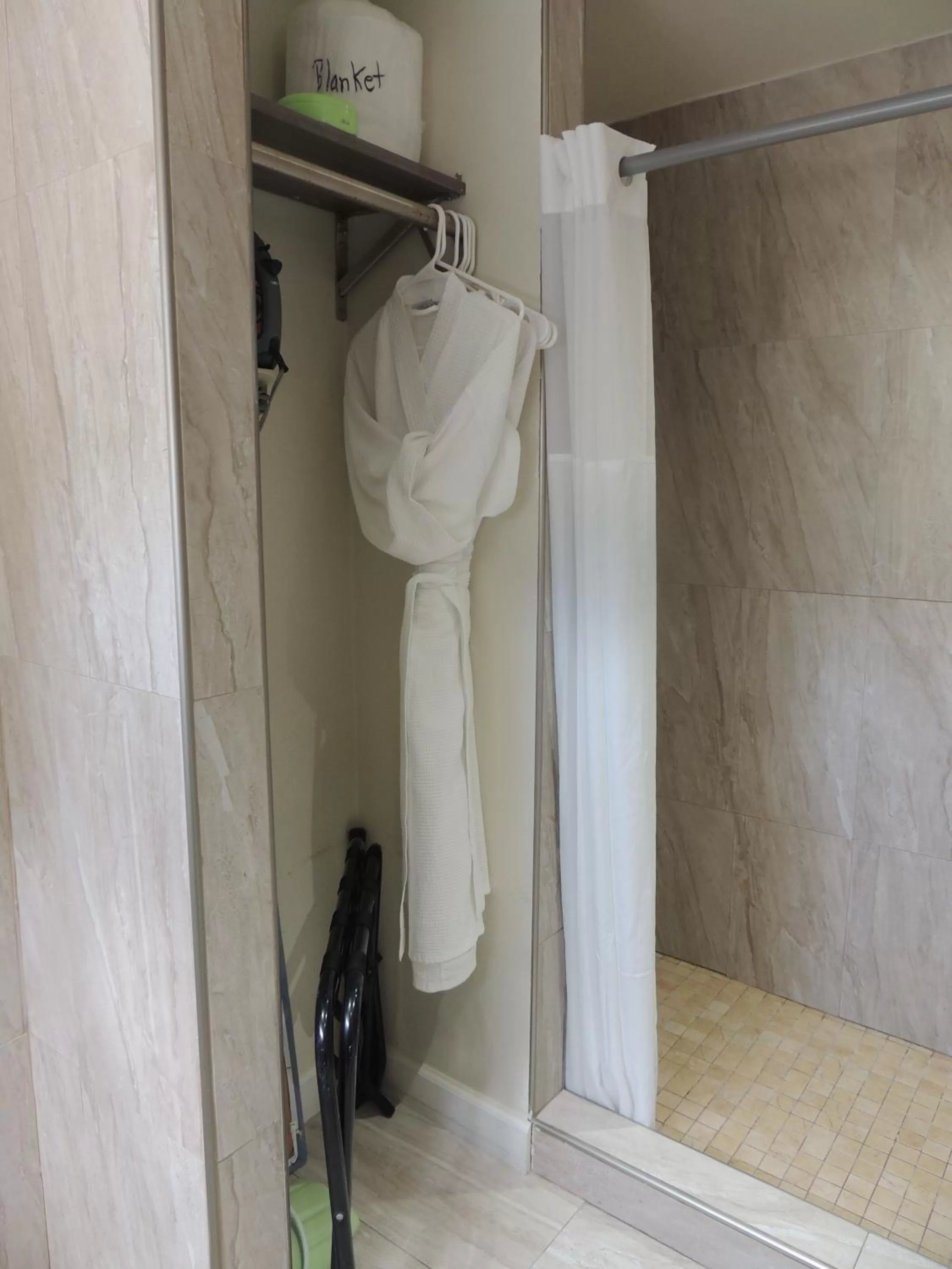 Bathroom in Sands of Islamorada