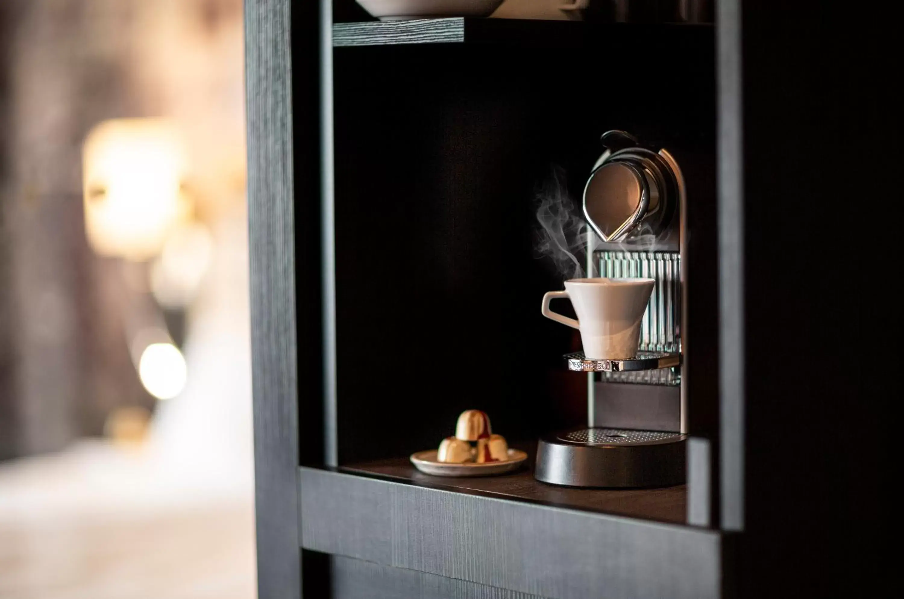 Coffee/tea facilities in Radisson Blu Riverside Hotel