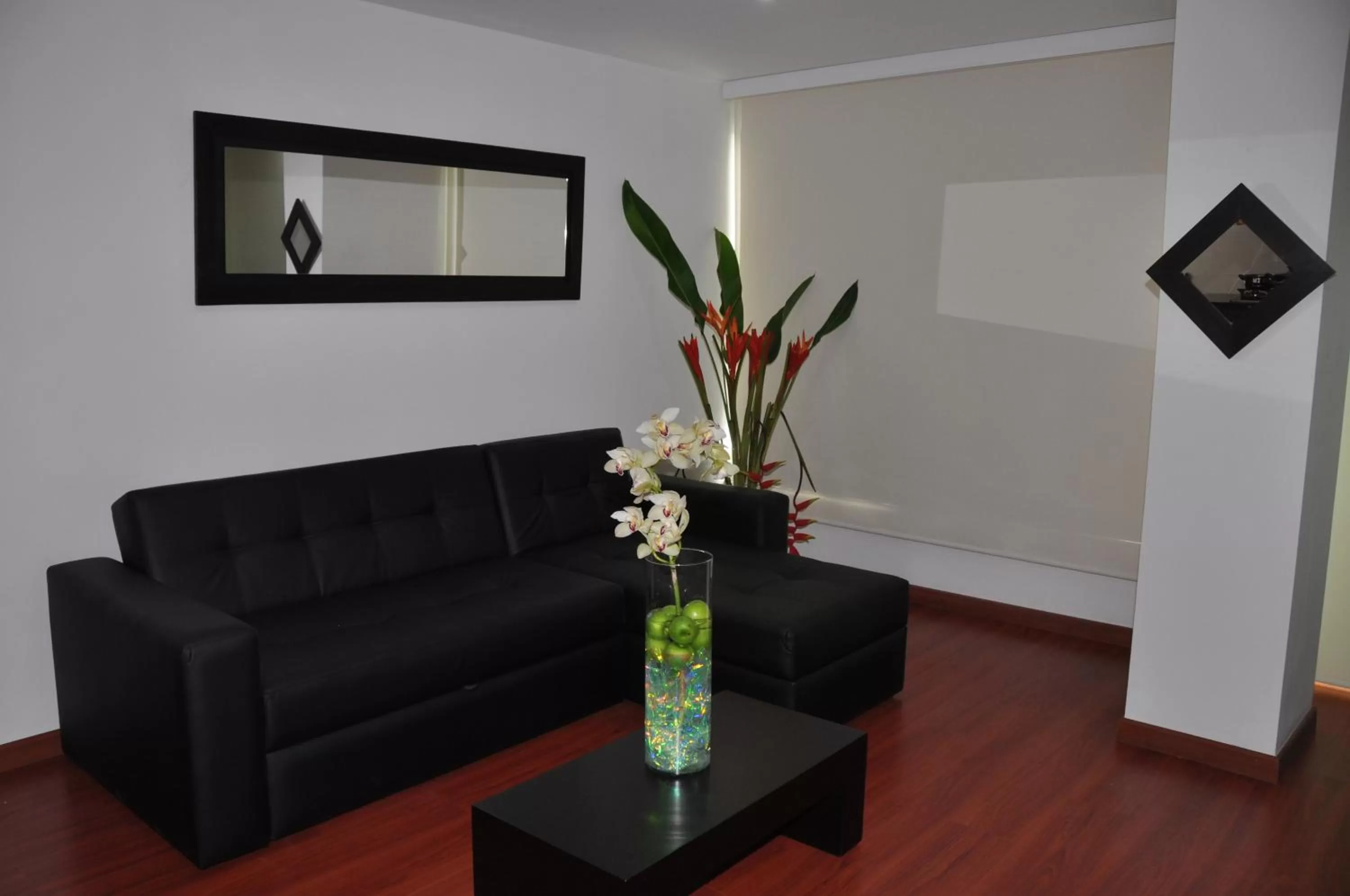 Living room in Apartamentos Plaza Modelia