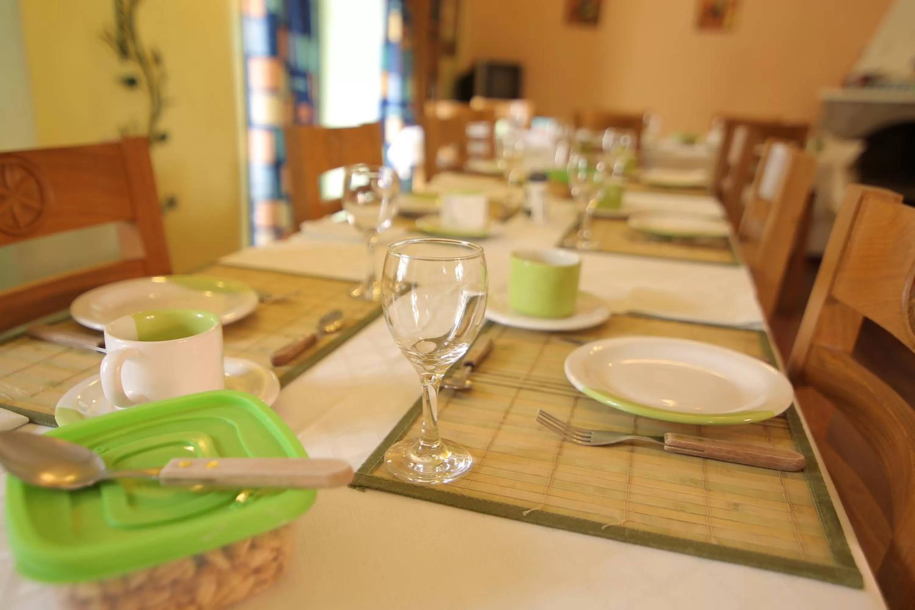 Property building, Restaurant/Places to Eat in Casa Verde B&B