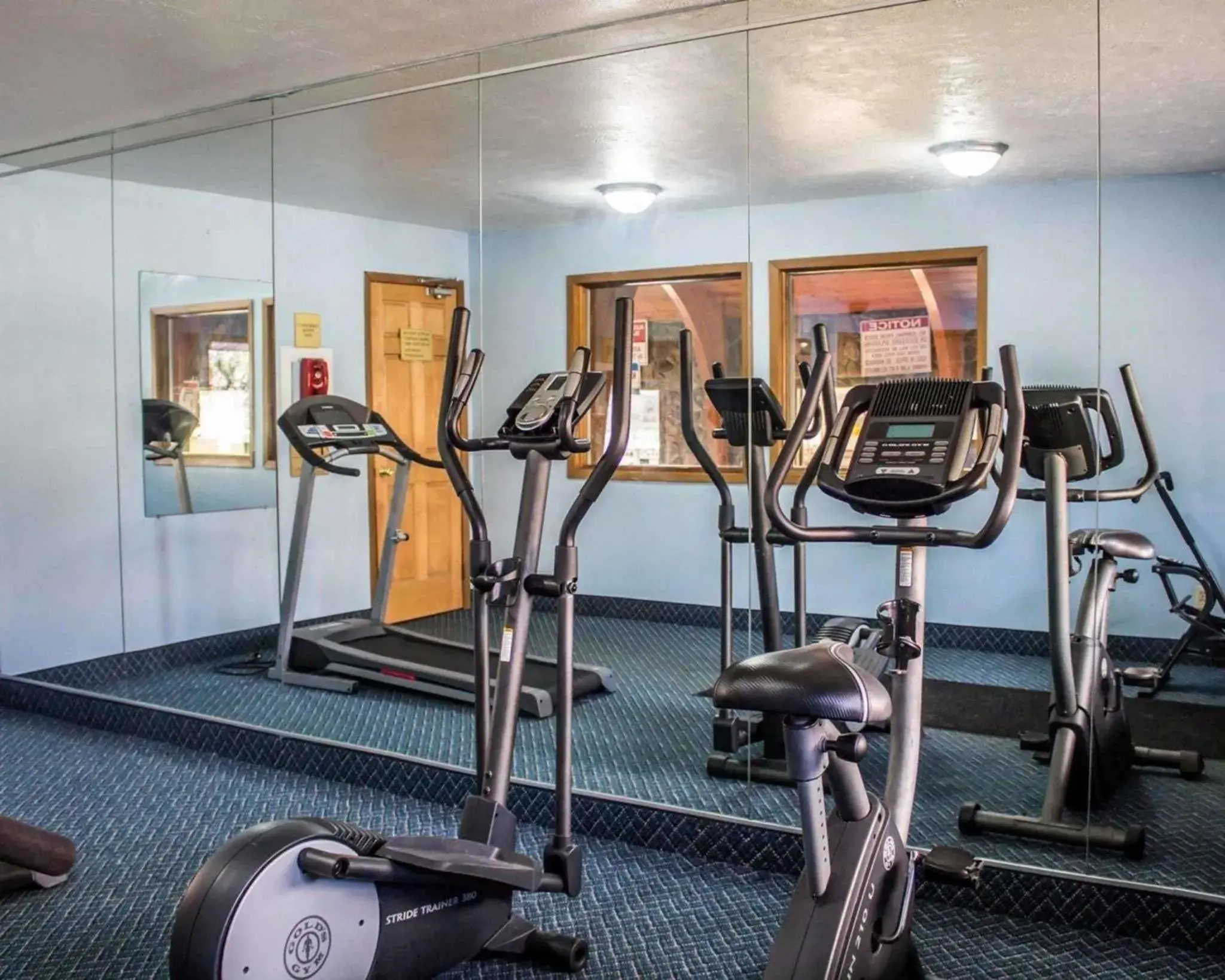 Fitness centre/facilities, Fitness Center/Facilities in Econo Lodge Wooster